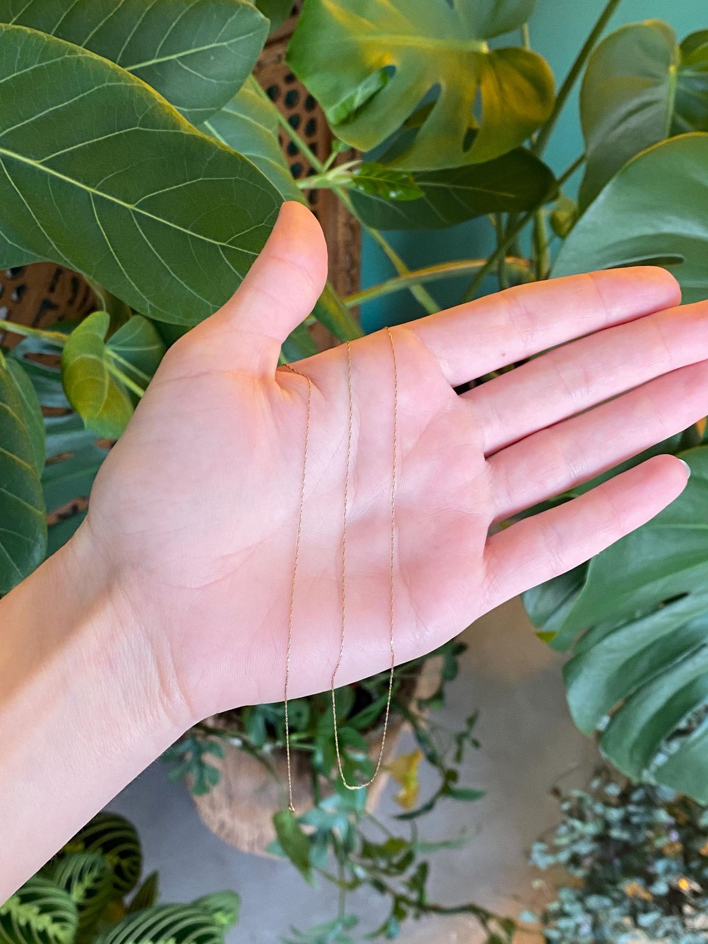 Vintage Solid 10k Yellow Gold Dainty Chain Necklace - 22.75 inches
