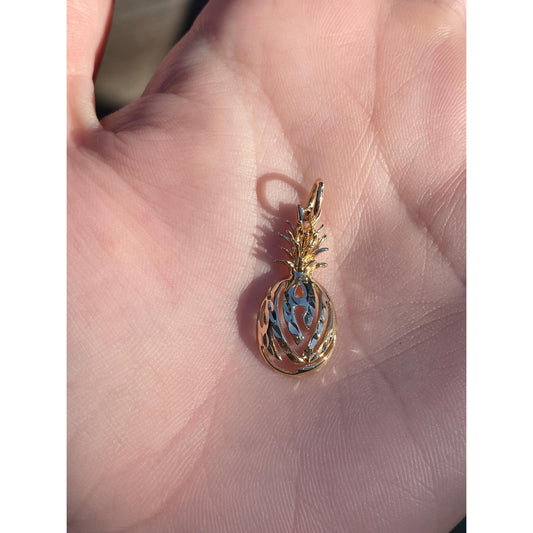 Vintage Solid 14k Yellow Gold Pineapple Charm