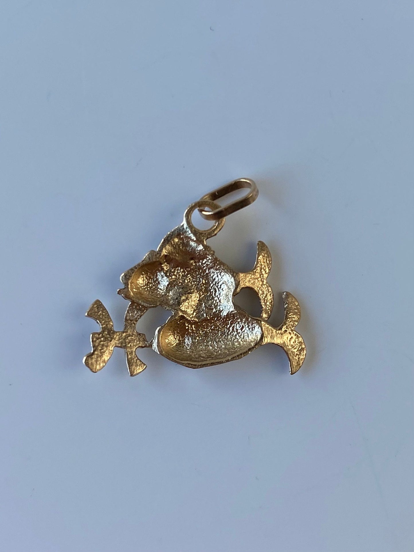 Vintage Solid 14k Yellow Gold Zodiac Astrology Pisces Fish Charm