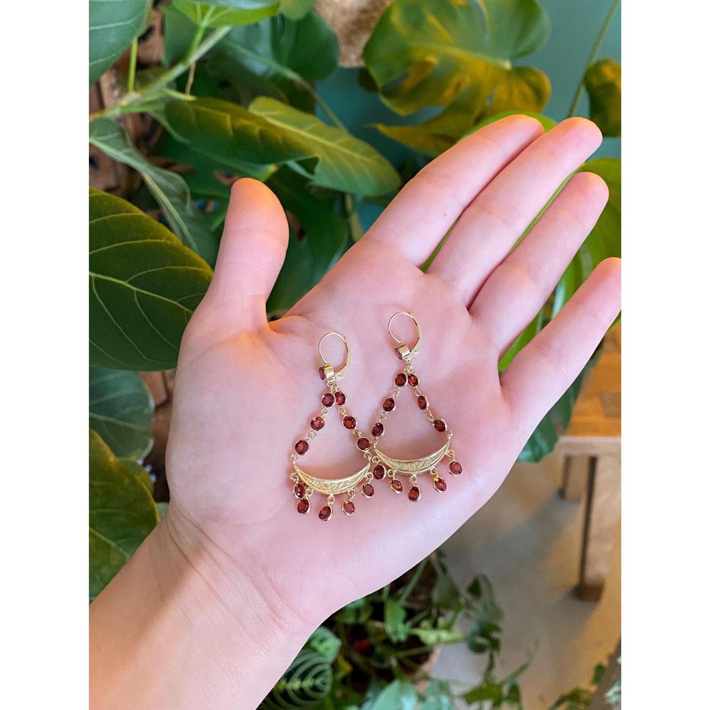 Vintage Solid 14k Yellow Gold Garnet Chandelier Dangle Earrings