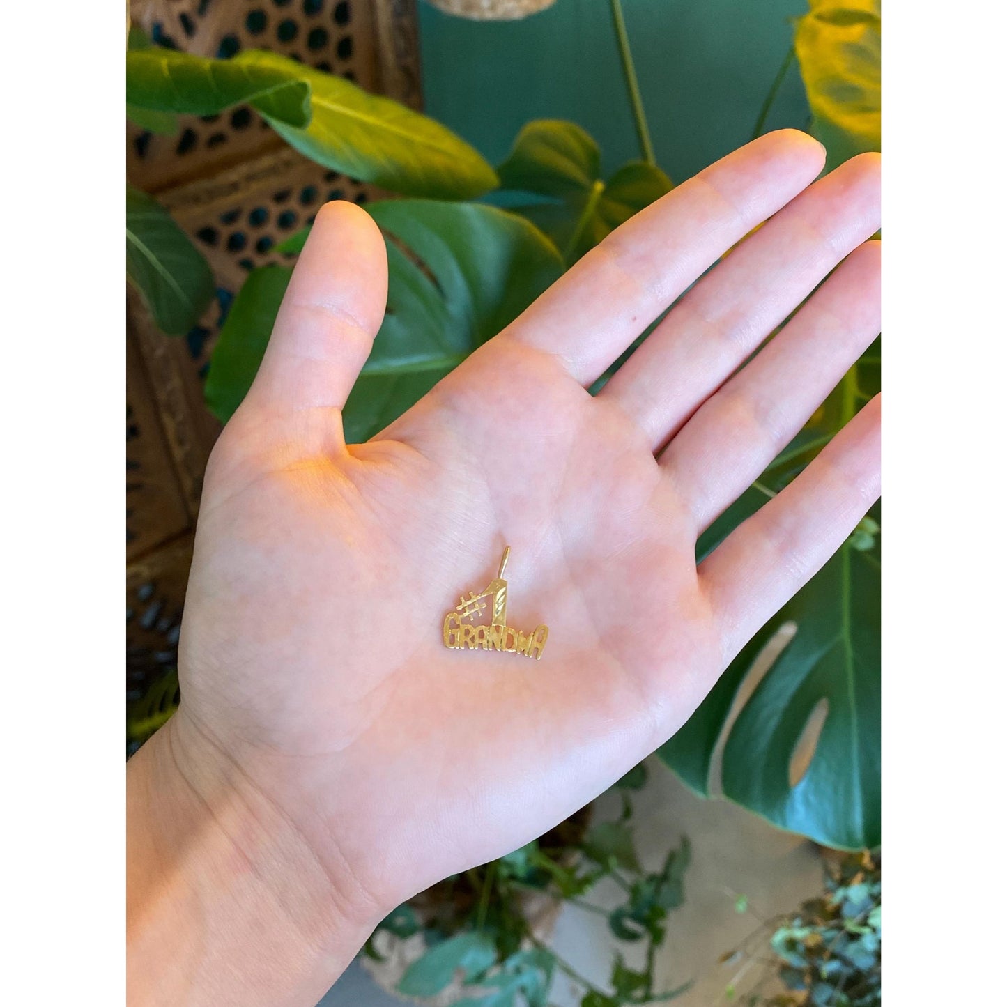 Vintage Solid 10k Yellow Gold Diamond Cut #1 Grandma Charm