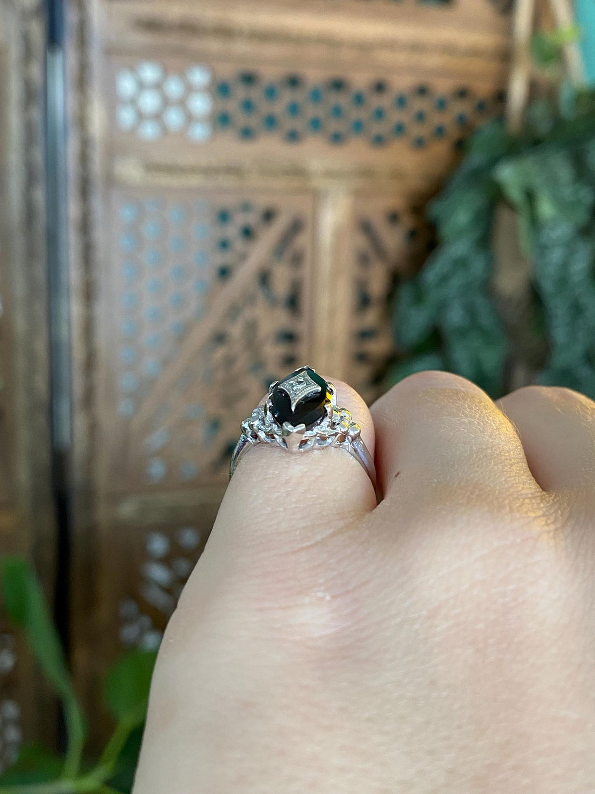 Vintage Solid 10k White Gold Diamond Onyx Art Deco Ring - Size 4
