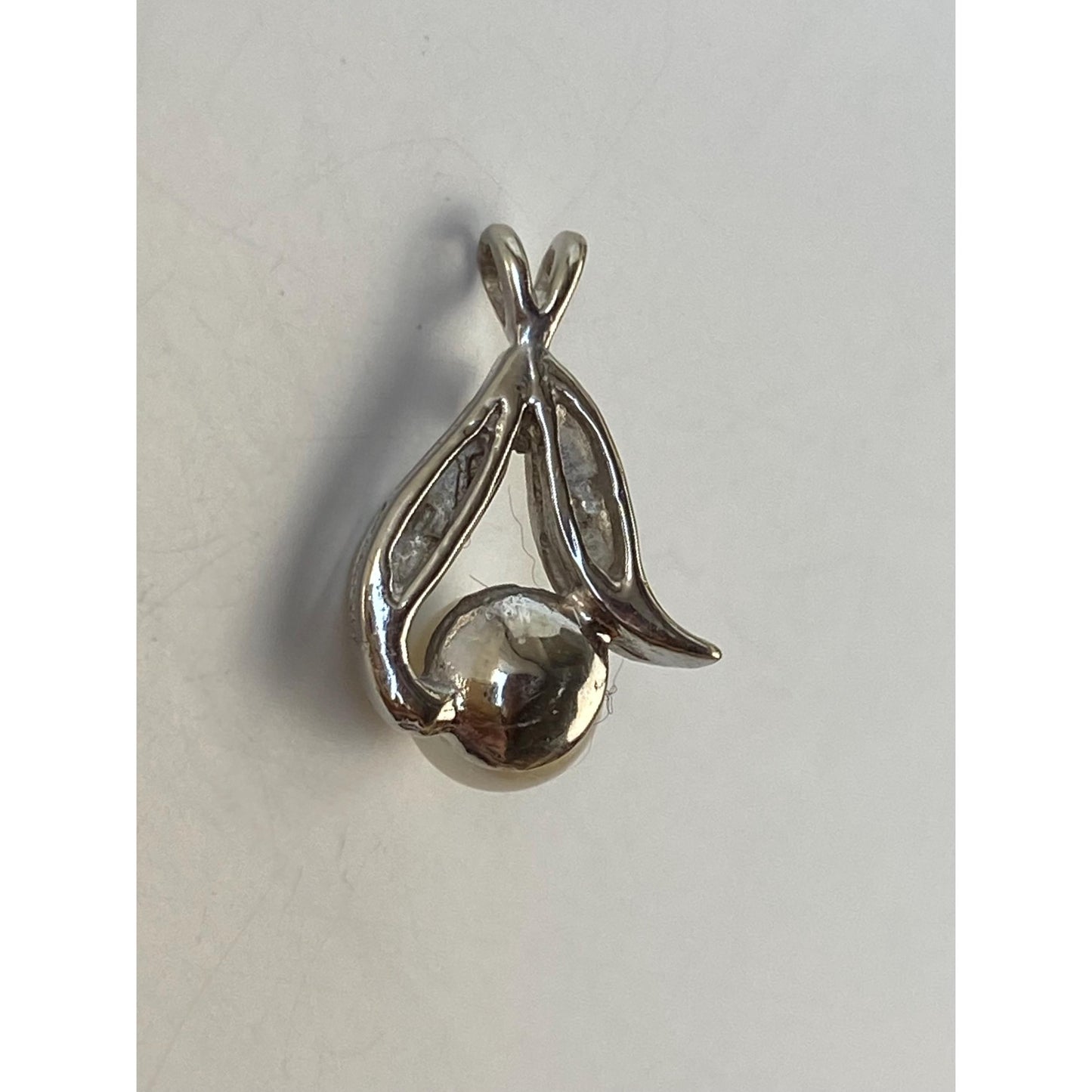 Vintage Solid 14k White Gold Clear Sapphire Pearl Charm