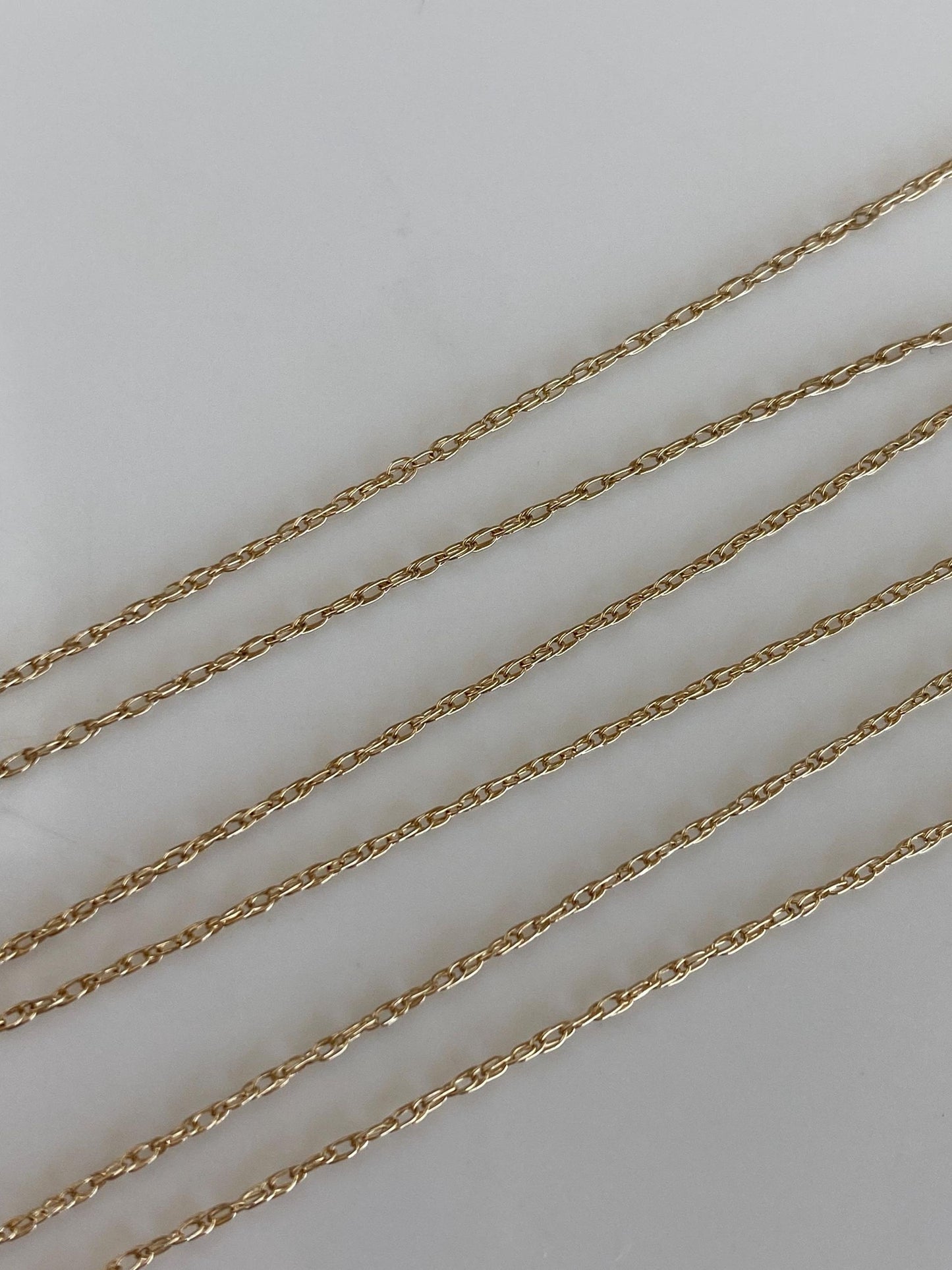 Vintage Solid 14k Yellow Gold Dainty Chain Necklace - 18 inches