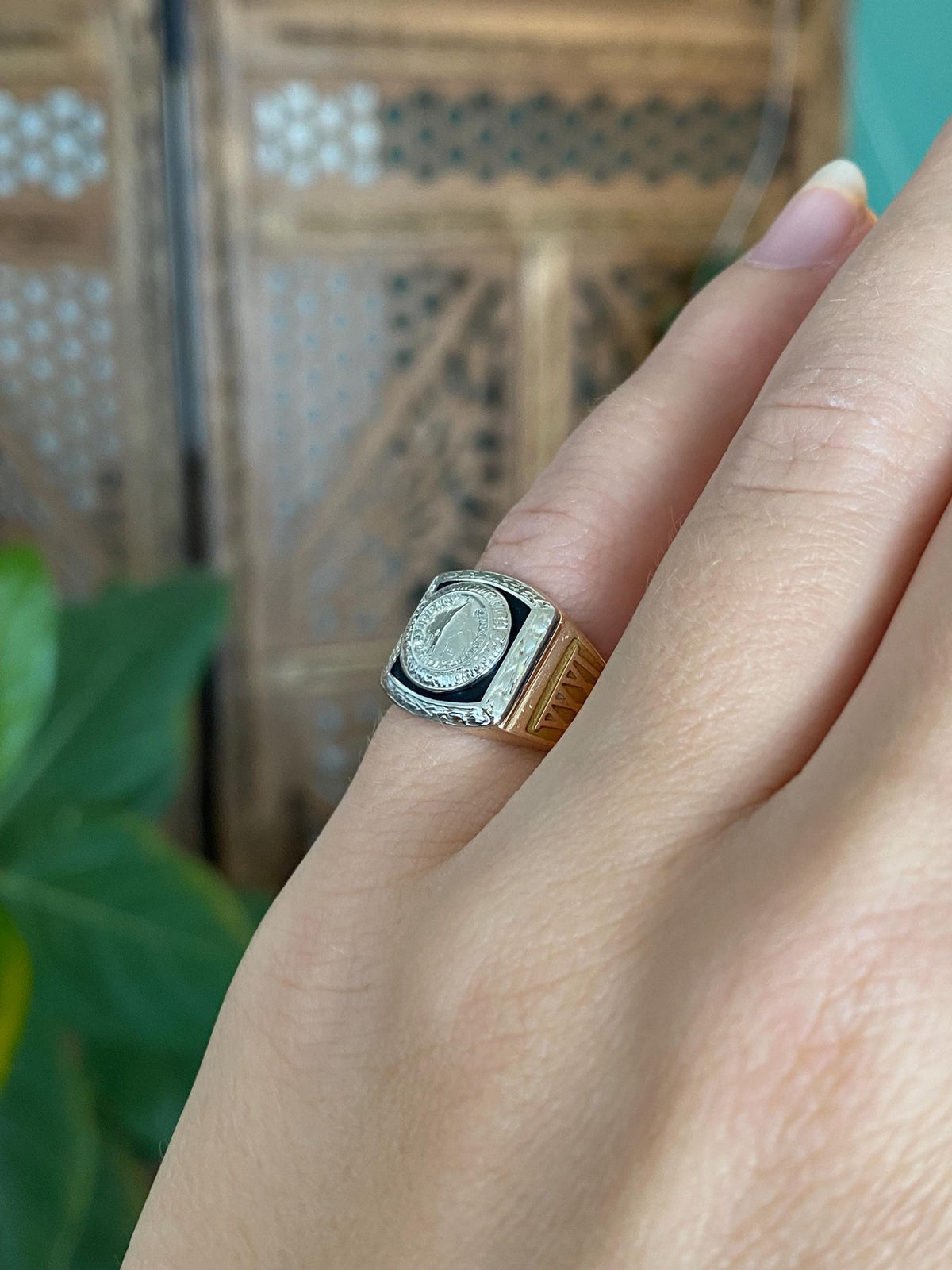 Vintage Solid 10k White & Yellow Gold Black Enamel Ring - Size 3.75