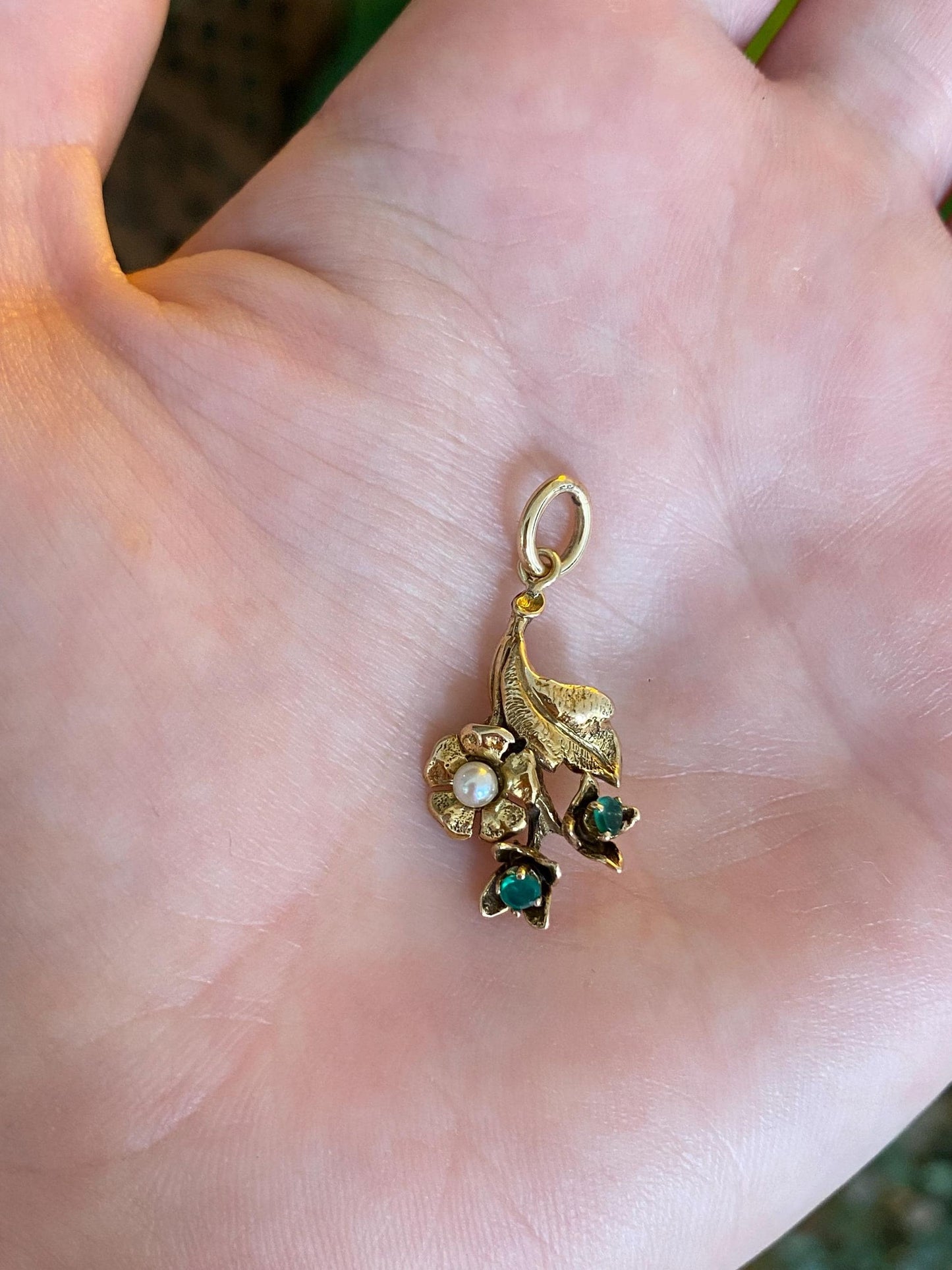 Vintage Solid 14k Yellow Gold Emerald Pearl Flower Leaf Charm
