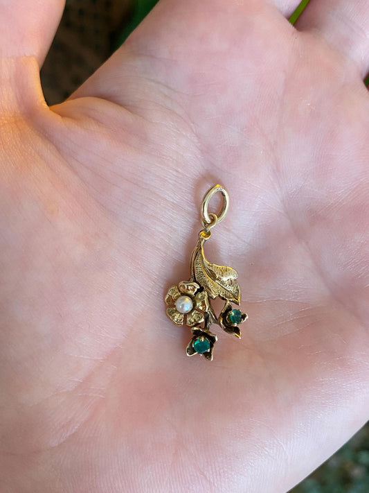 Vintage Solid 14k Yellow Gold Emerald Pearl Flower Leaf Charm