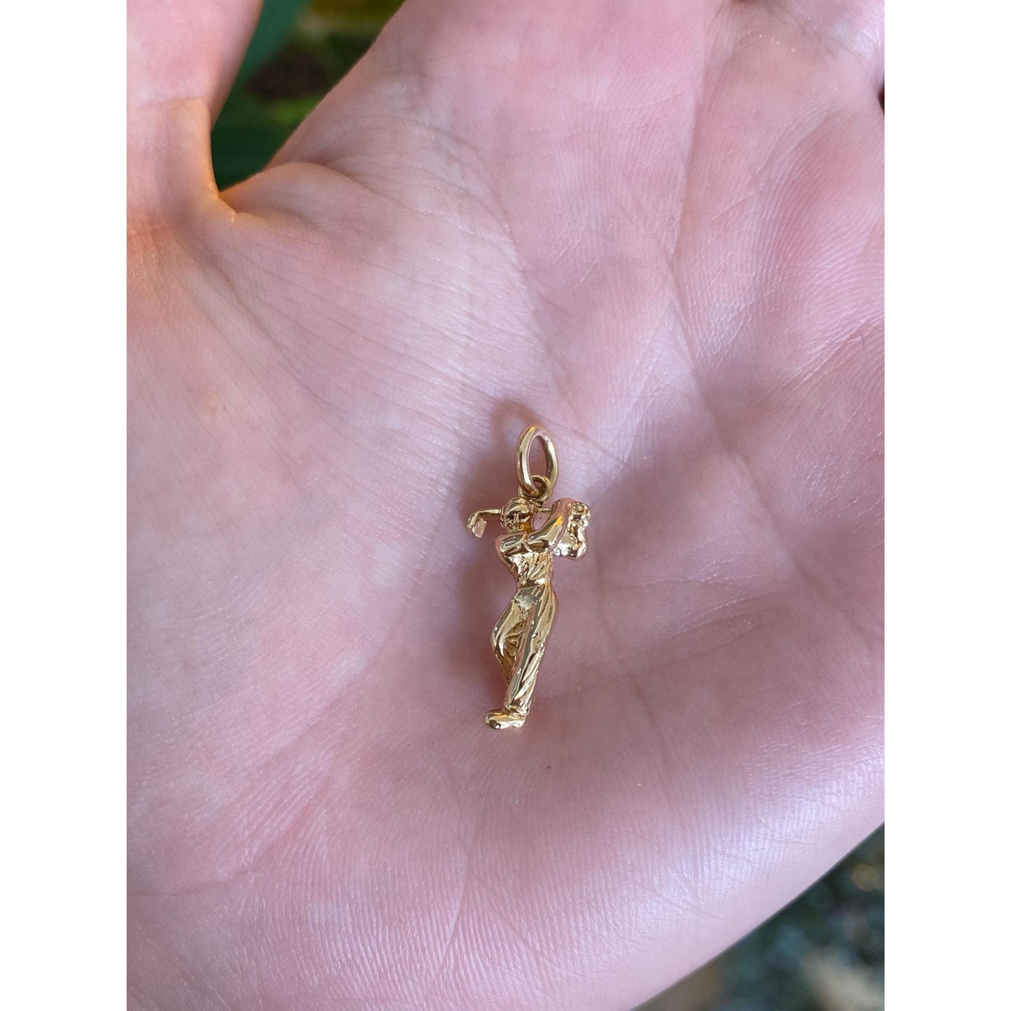 Vintage Solid 14k Yellow Gold Golfer Charm