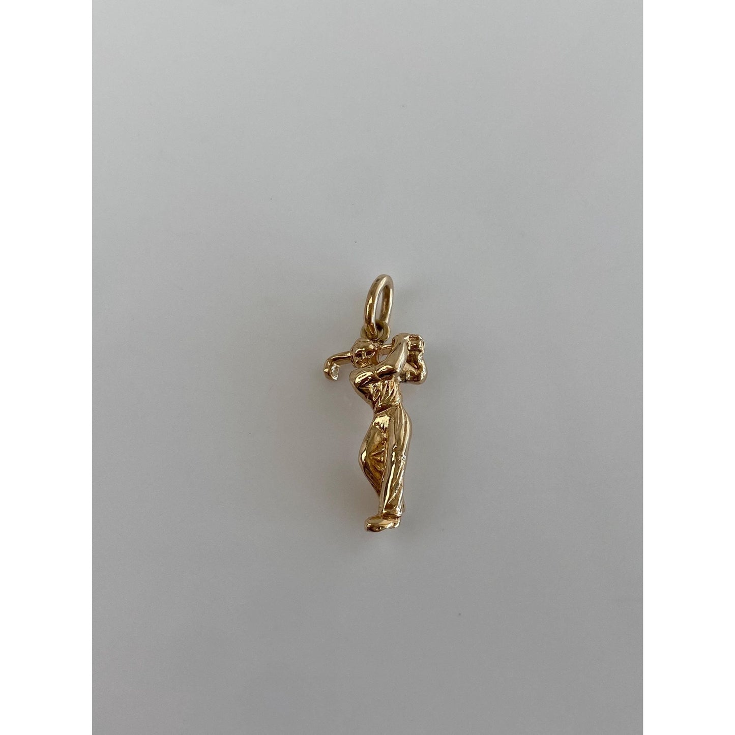 Vintage Solid 14k Yellow Gold Golfer Charm