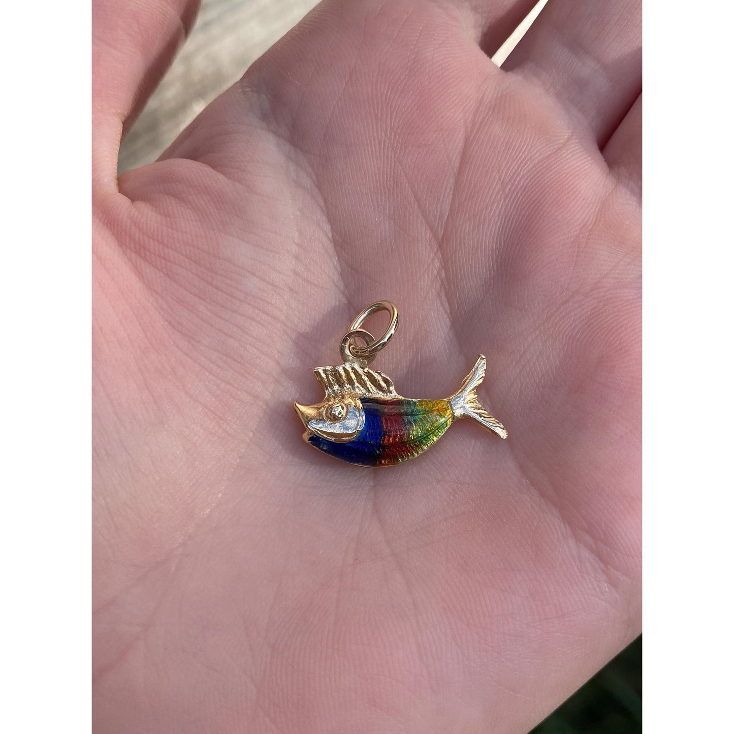 Vintage Solid 18k Yellow Gold Enamel Fish Charm