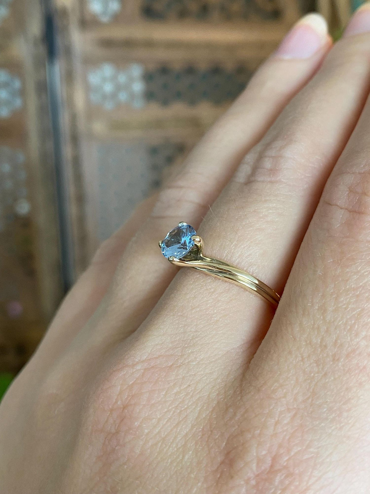 Vintage Solid 10k Aquamarine Ring - Size 6.5