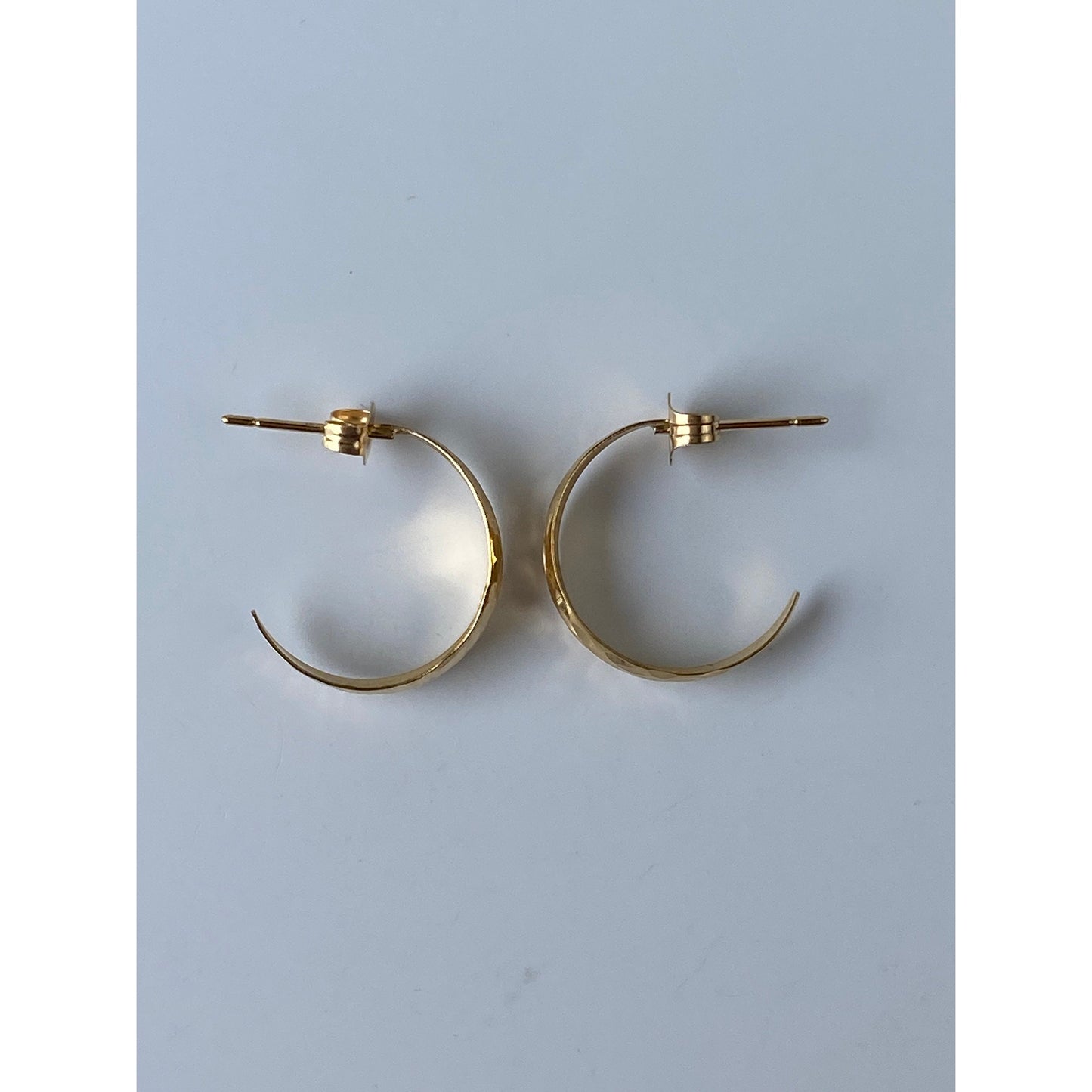 Vintage 18k Yellow Gold Textured Hoop Earrings