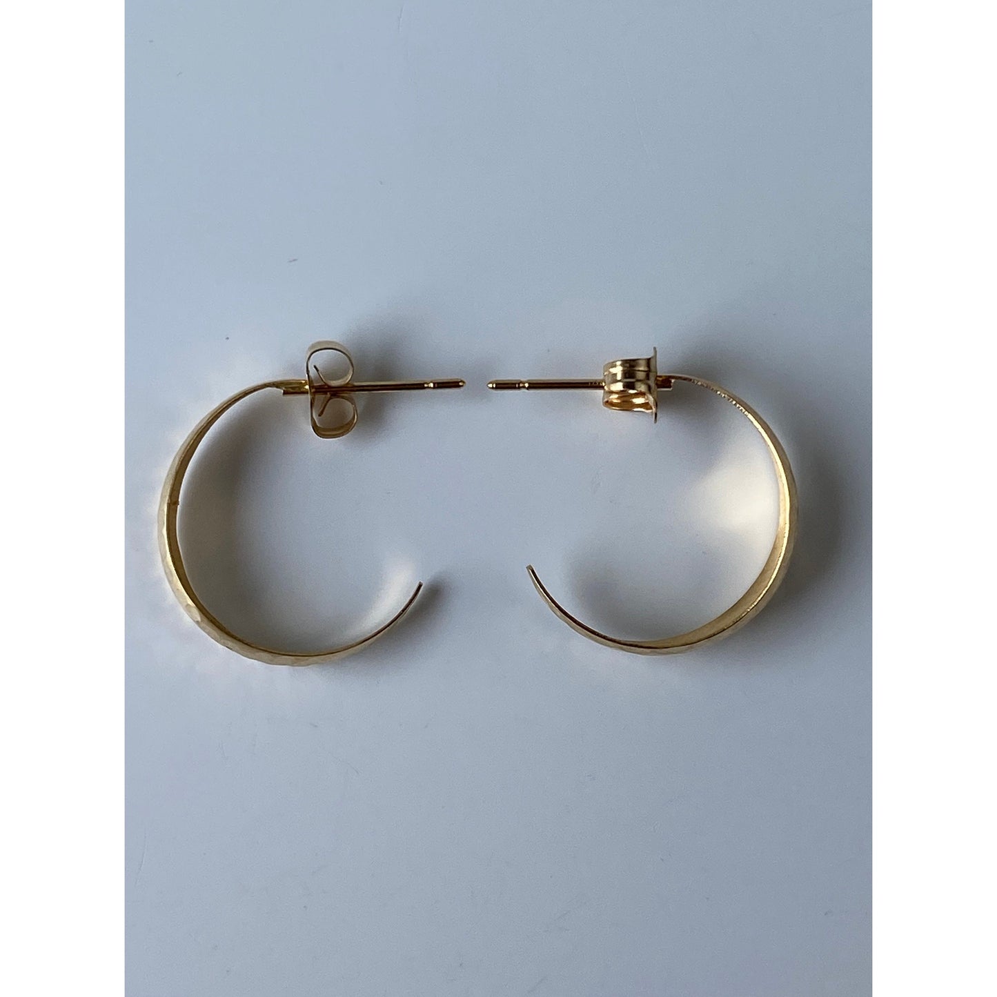 Vintage 18k Yellow Gold Textured Hoop Earrings