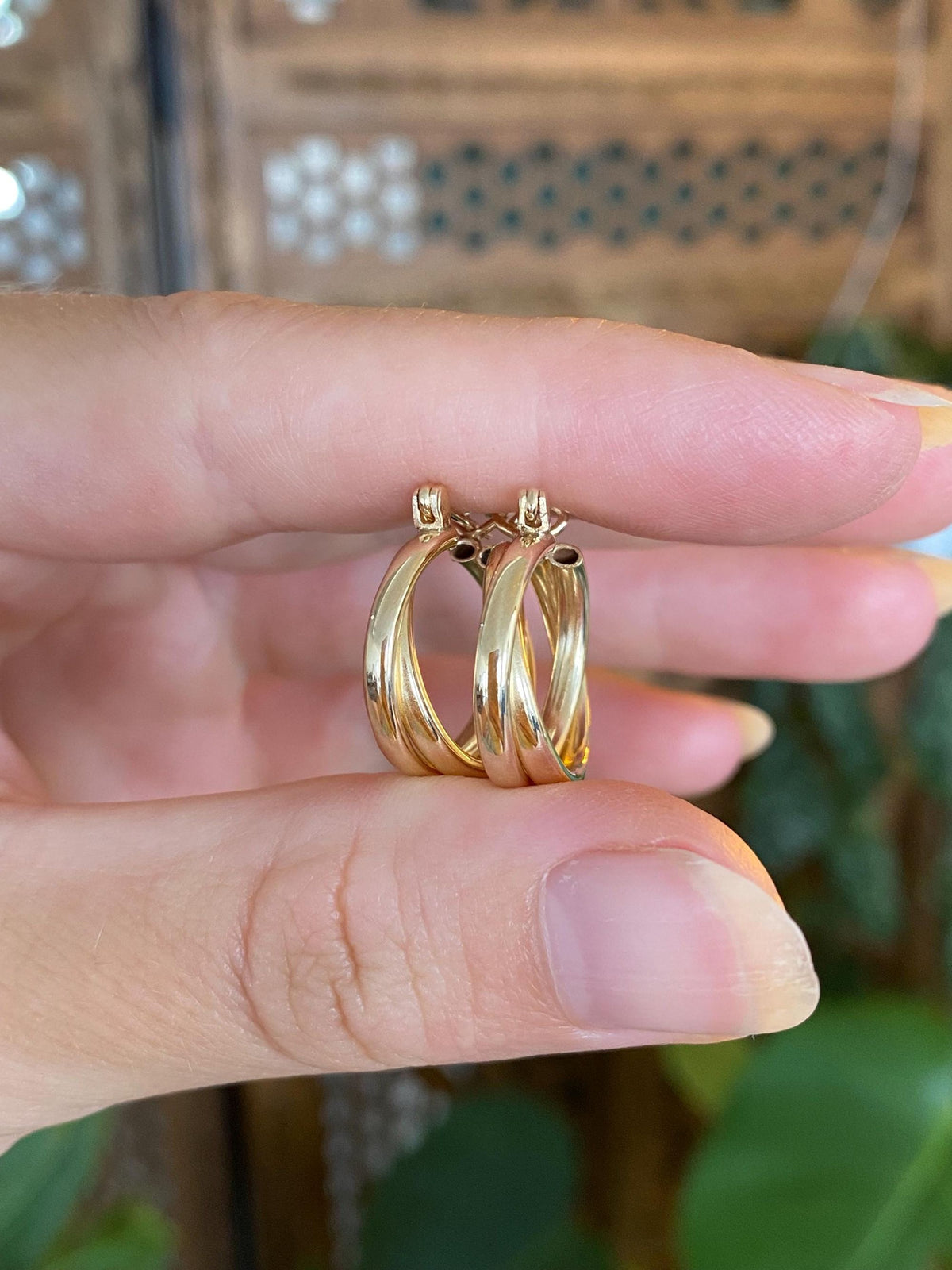 Vintage 14k Yellow Gold Layered Hoop Earrings