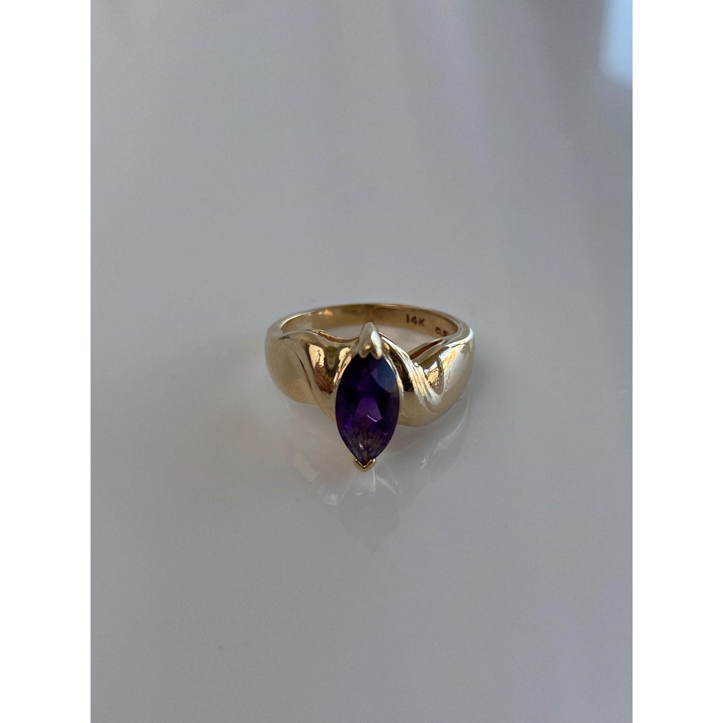 Vintage Solid 14k Yellow Gold Marquis Amethyst Ring - Size 4
