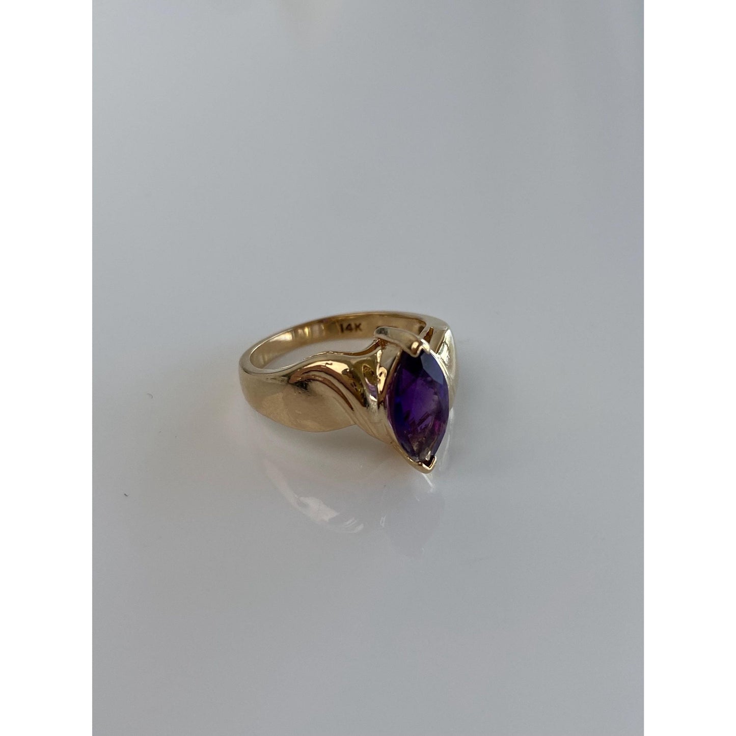 Vintage Solid 14k Yellow Gold Marquis Amethyst Ring - Size 4