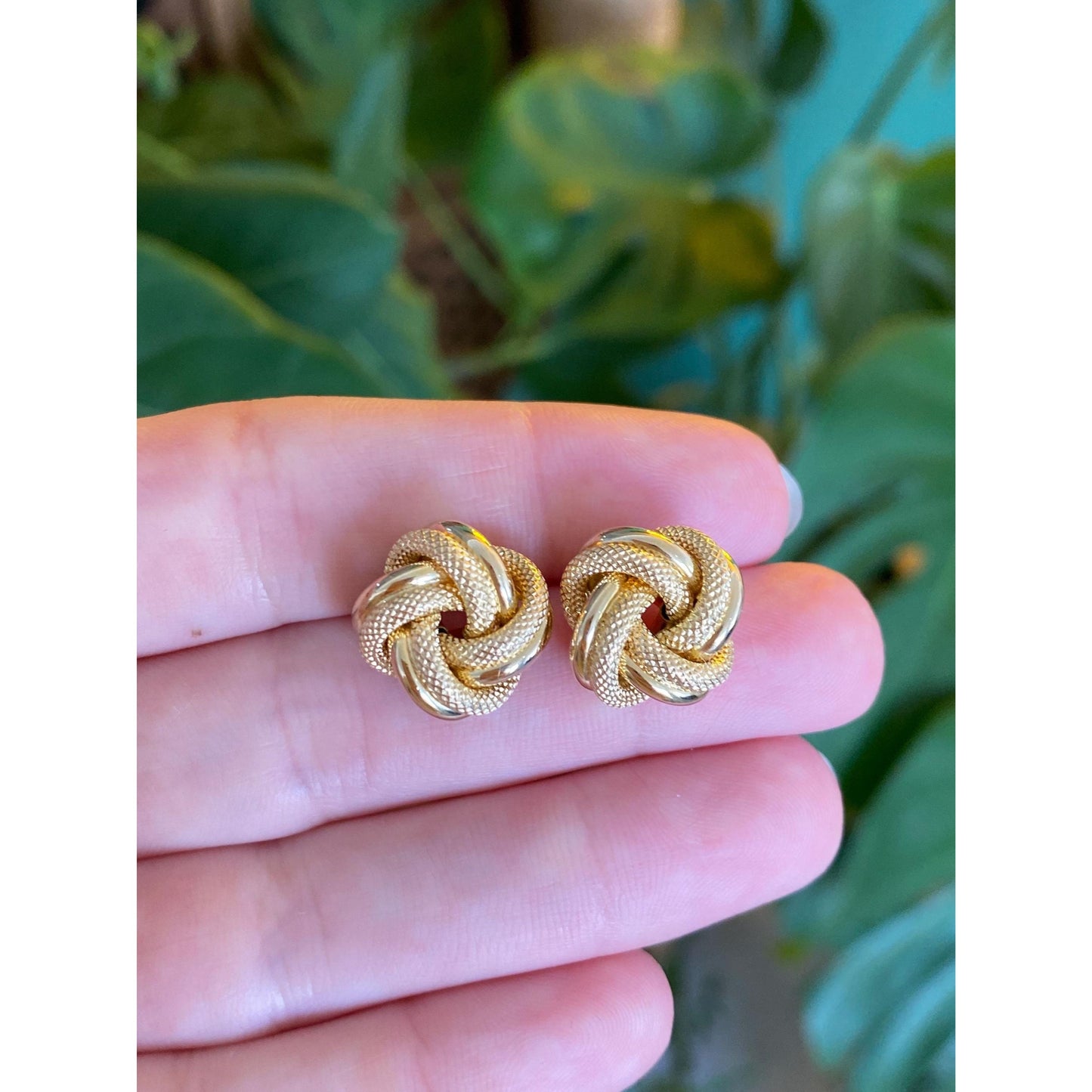 Vintage 14k Yellow Gold Large Knot Stud Earrings
