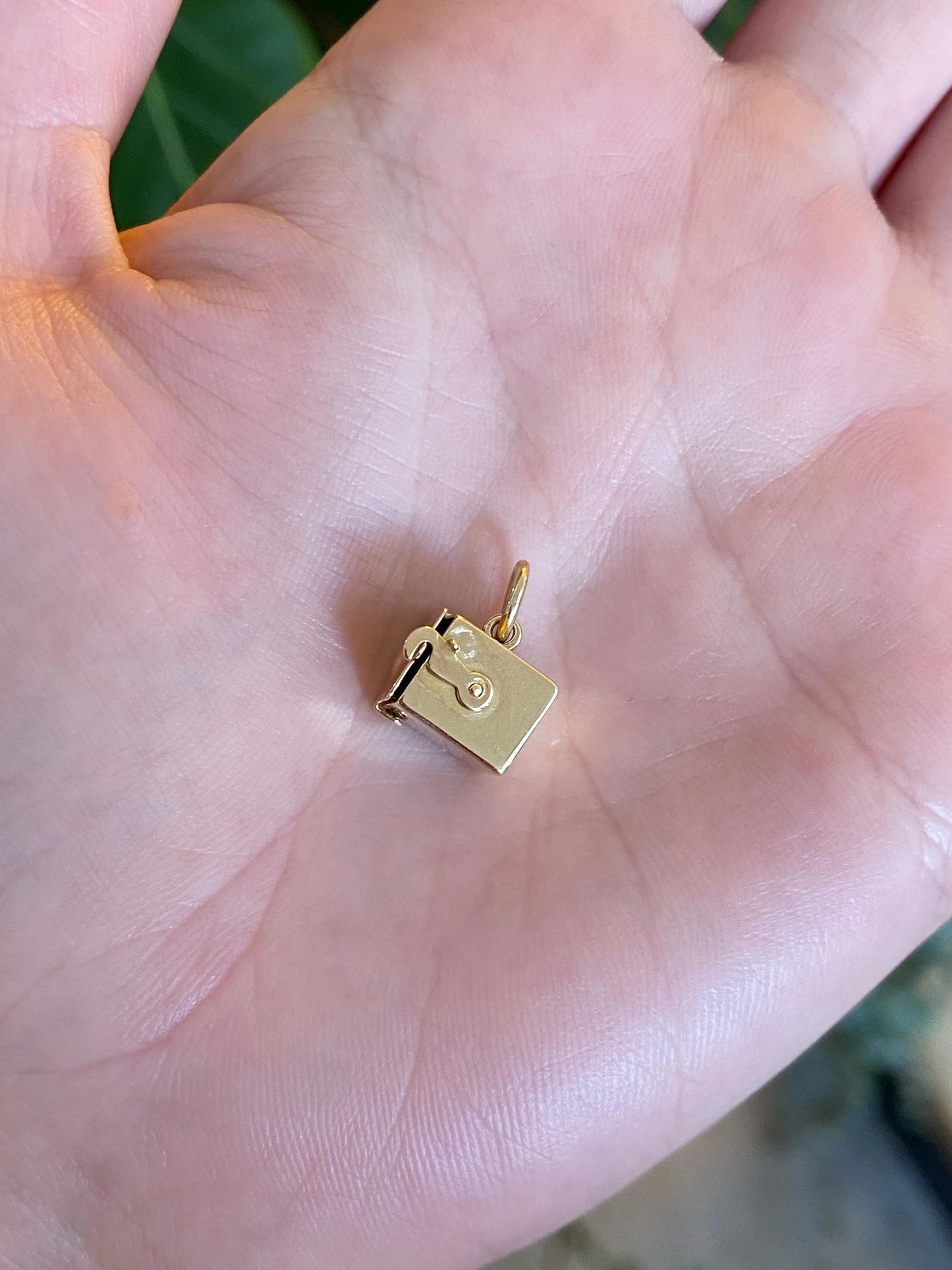 Vintage Solid 14k Yellow Gold Articulated Black Enamel Jack in The Box Charm