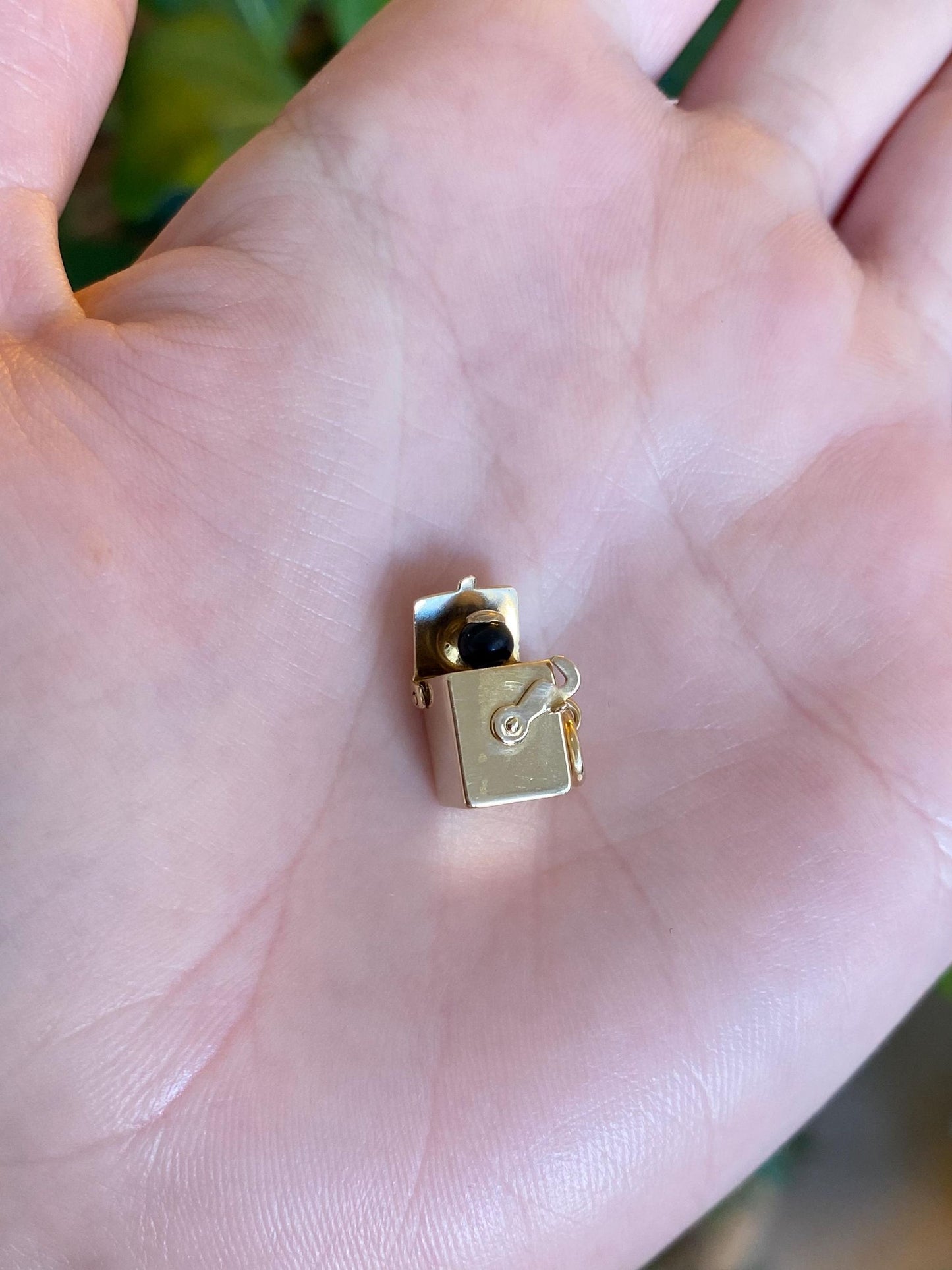 Vintage Solid 14k Yellow Gold Articulated Black Enamel Jack in The Box Charm