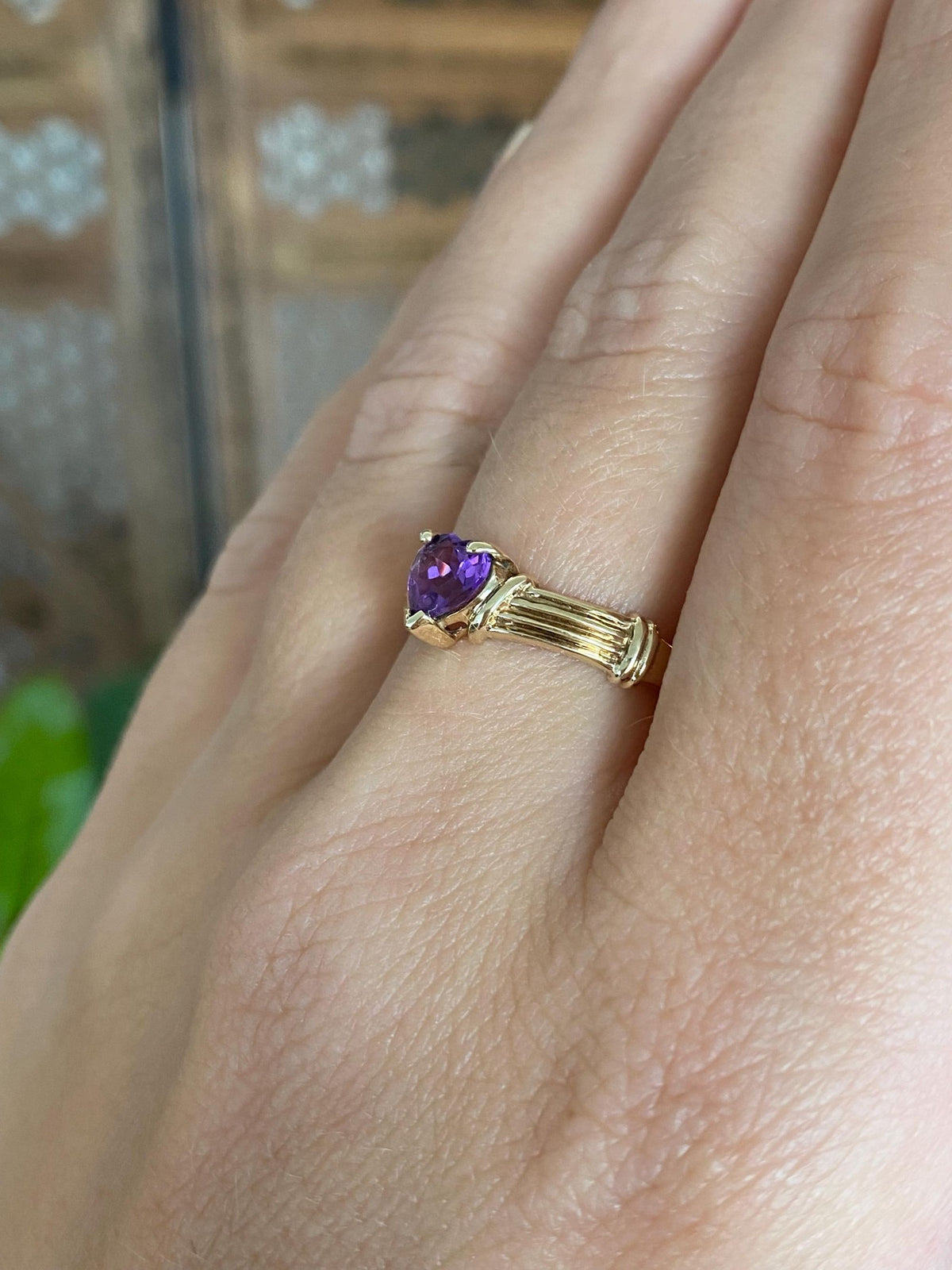 Vintage Solid 10k Yellow Gold Amethyst Heart Designed Ring - Size 7