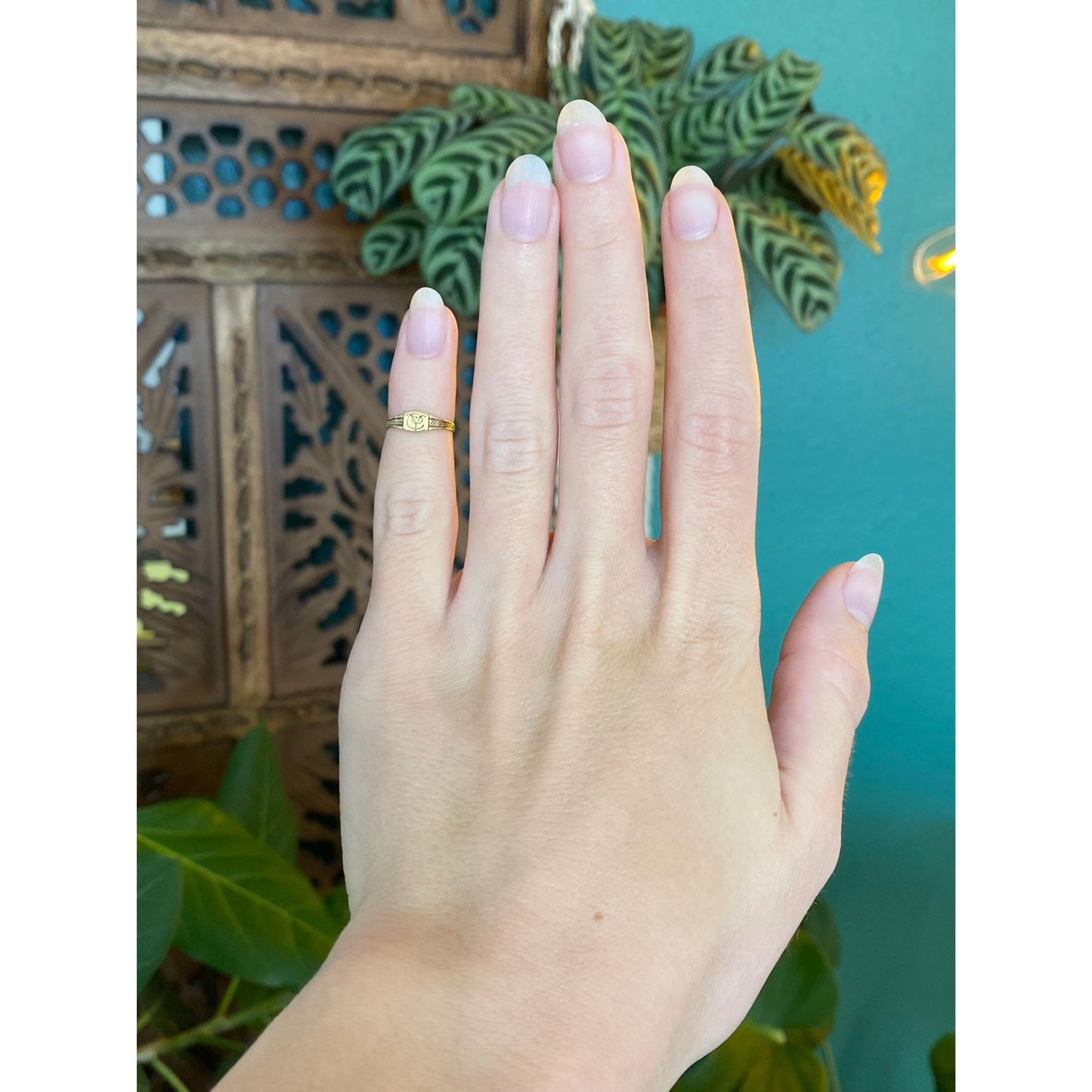 Vintage Solid 10k Yellow Gold Engraved Baby Signet Ring