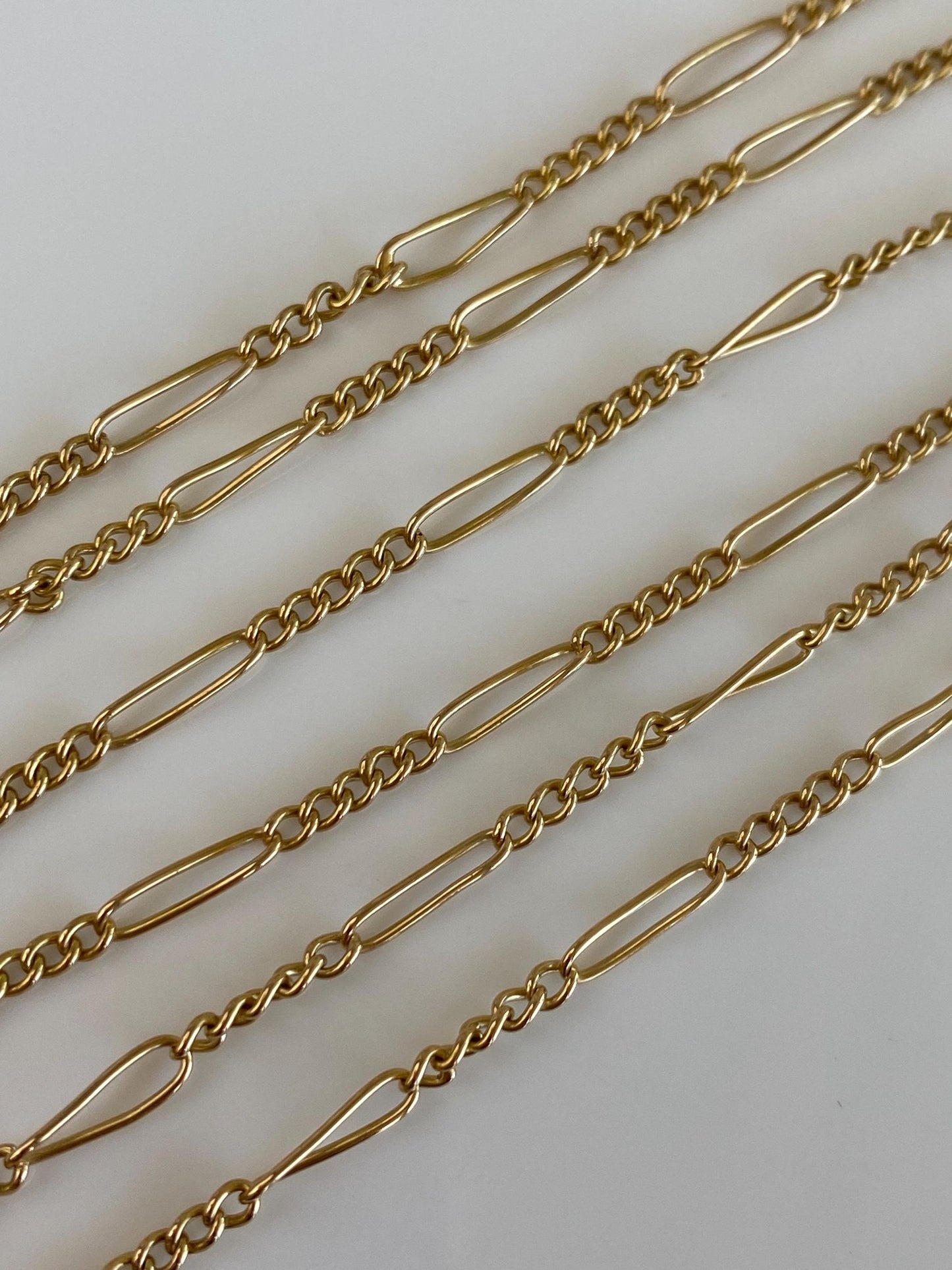 Vintage Solid 19k Yellow Gold Figaro Chain Necklace - 22.75 inches