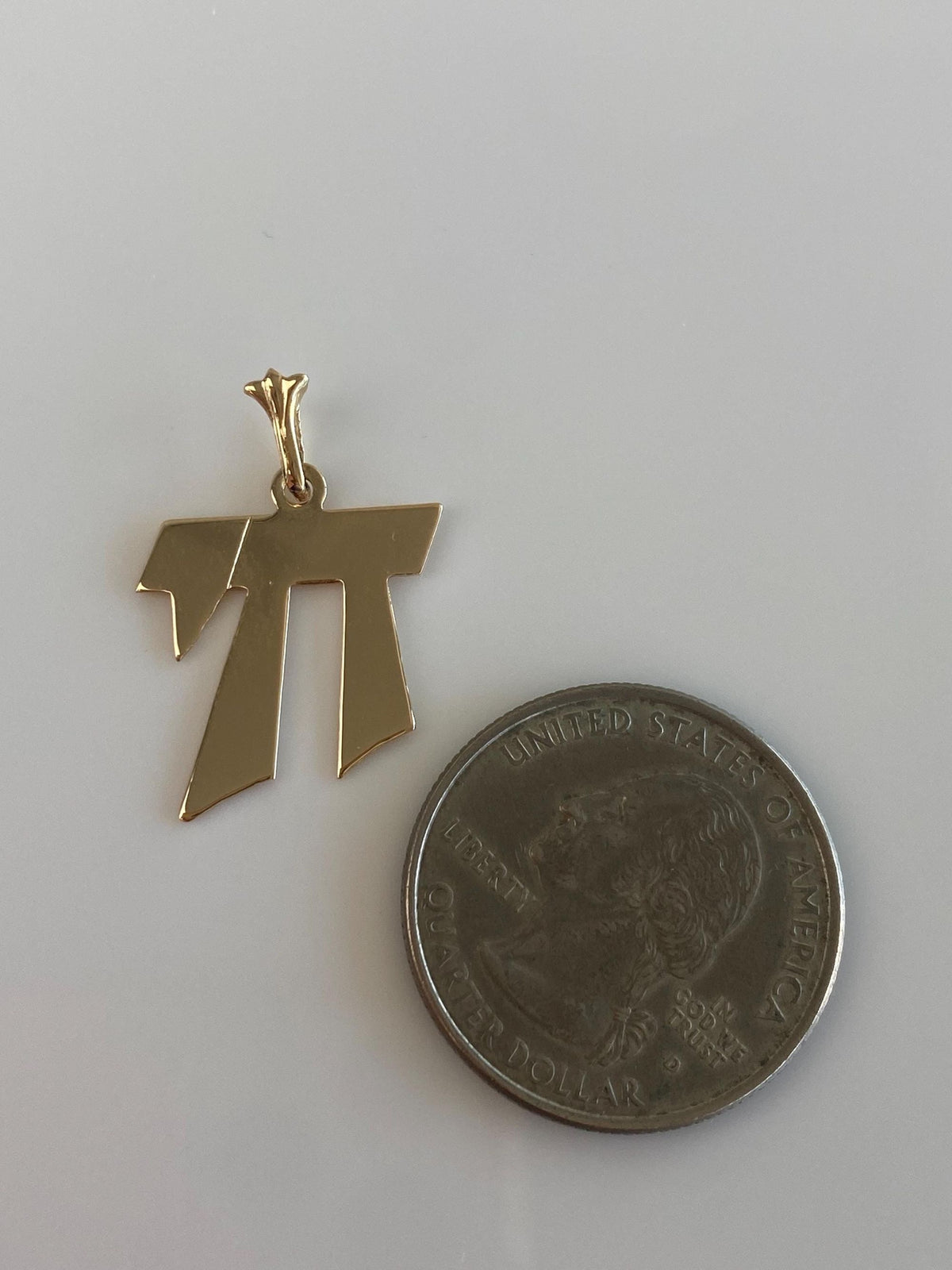 Vintage Solid 14k Yellow Gold Chai Symbol Charm