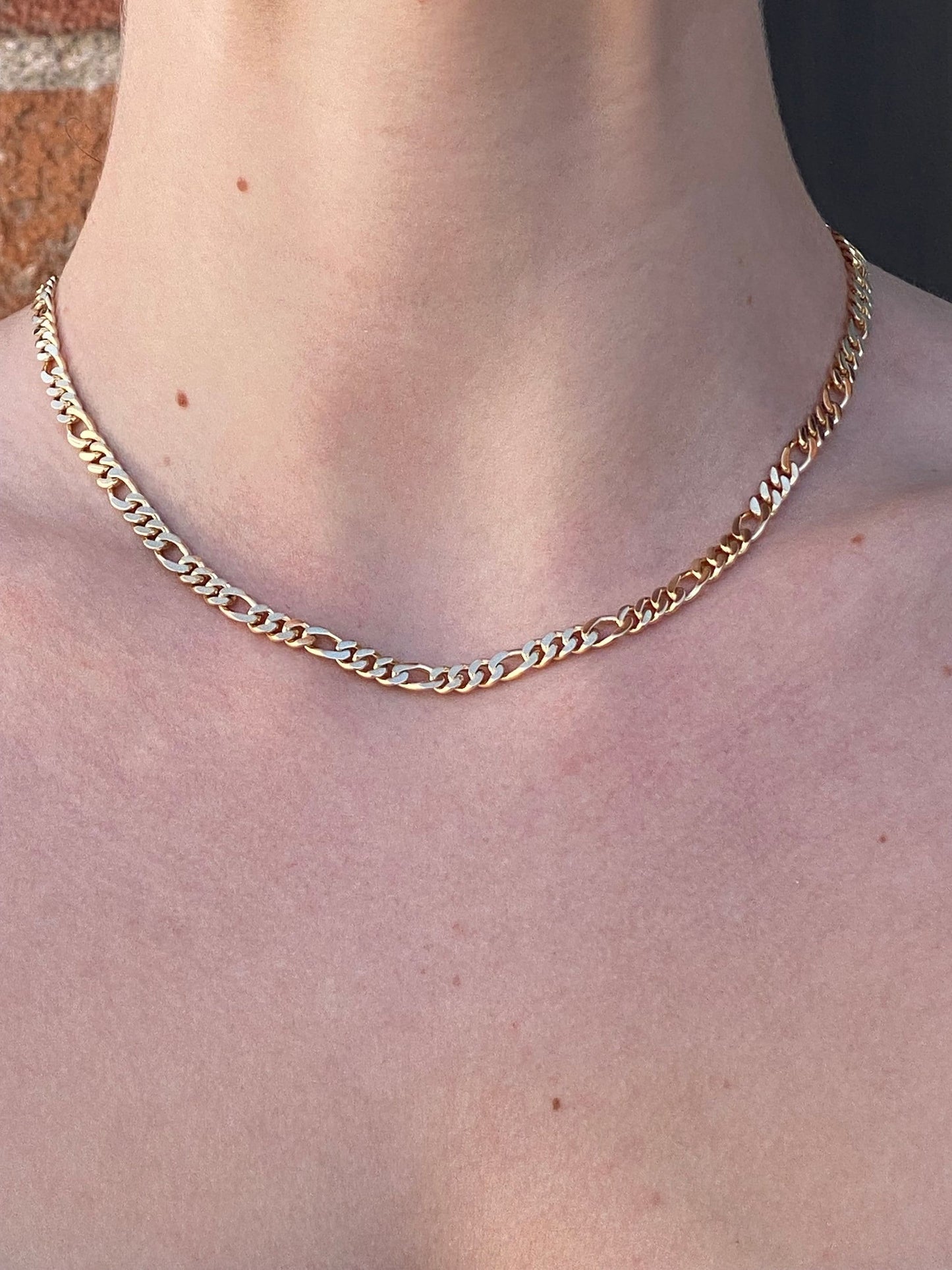 Vintage Solid 18k Yellow Gold Figaro Chain Necklace - 16 inches