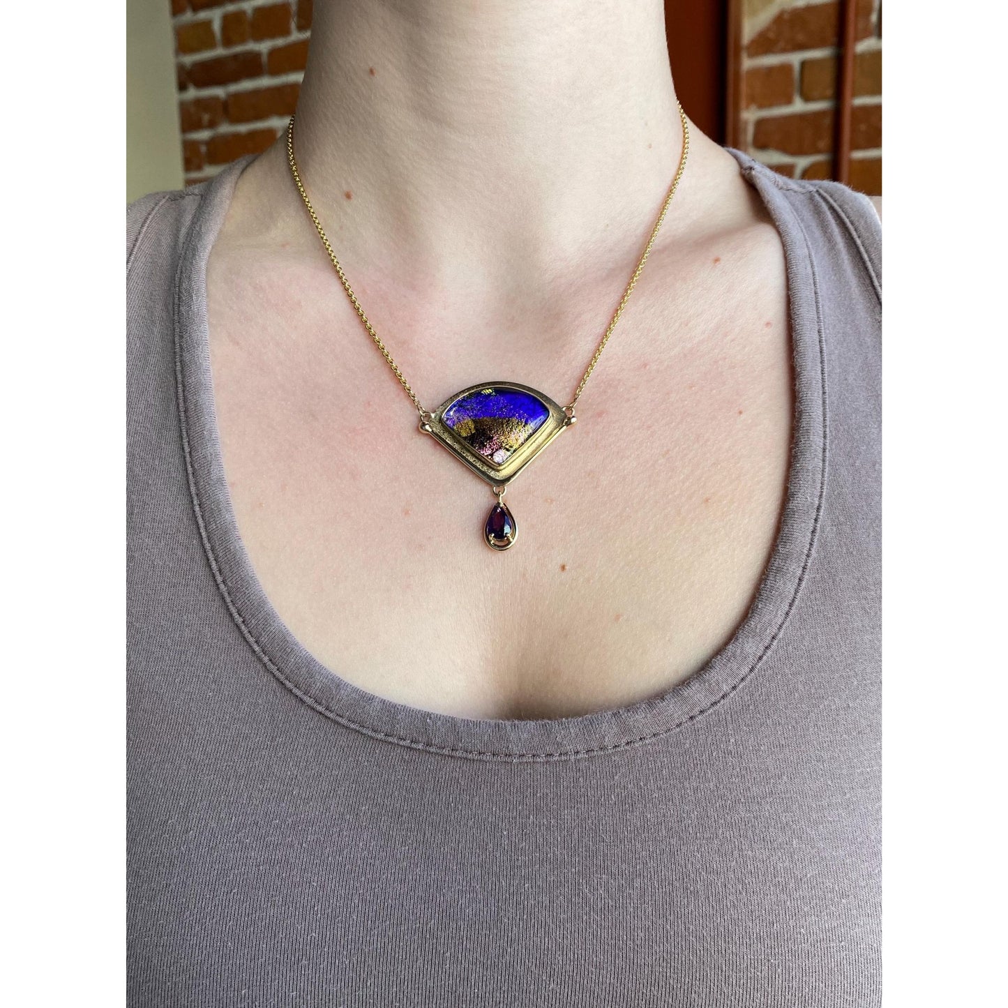 Vintage Solid 14k Yellow Gold Amethyst Dichroic Glass Rolo Chain Necklace - 17 inches