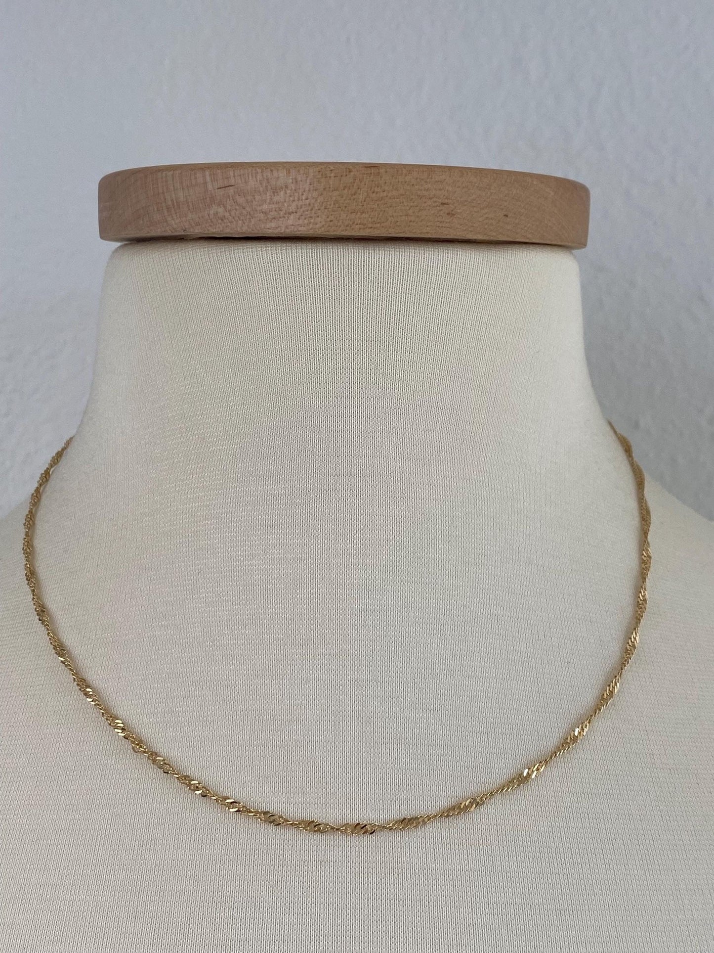 Vintage Solid 14k Yellow Gold Twist Chain Necklace - 18.25 inches