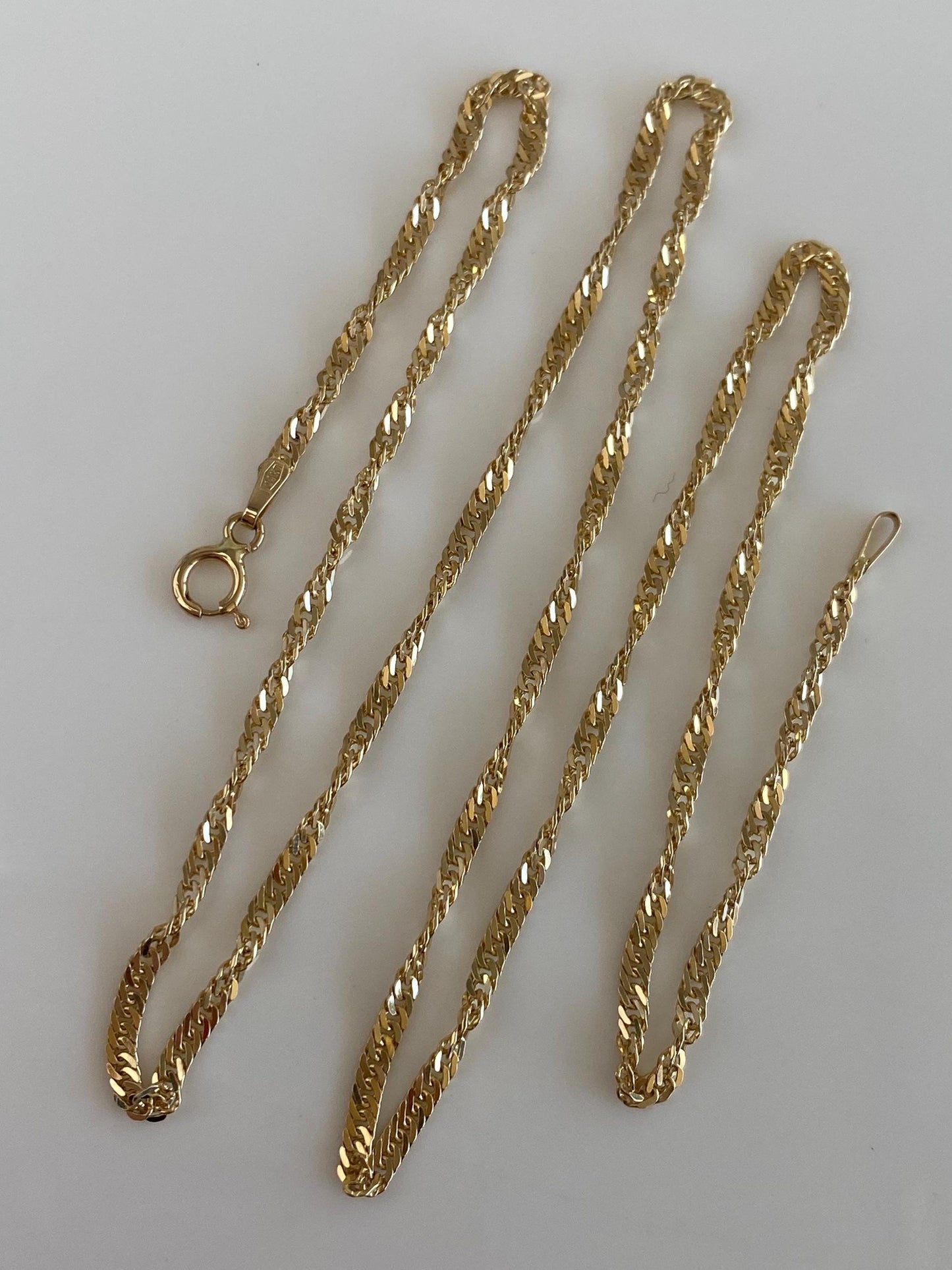 Vintage Solid 14k Yellow Gold Twist Chain Necklace - 18.25 inches