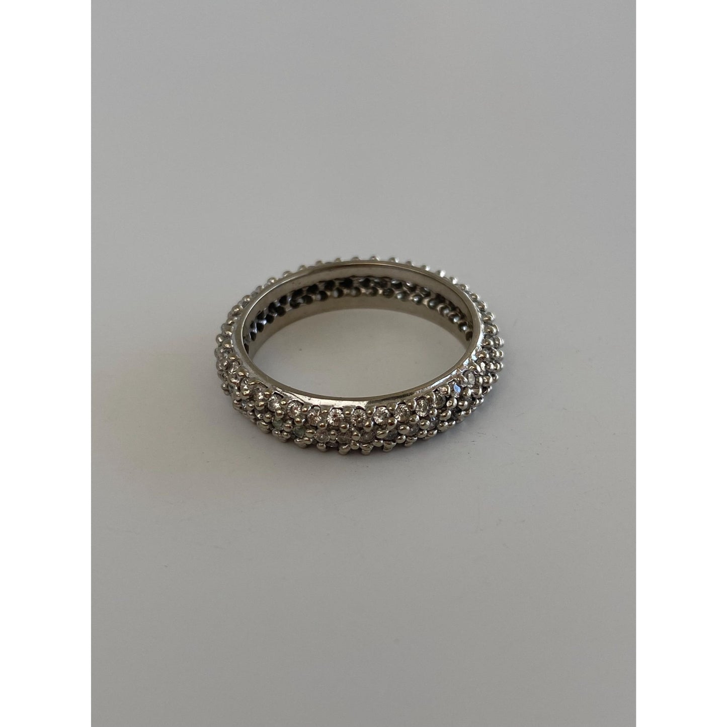 Vintage Solid 10k White Gold Clear Sapphire Ring Band - Size 8.5