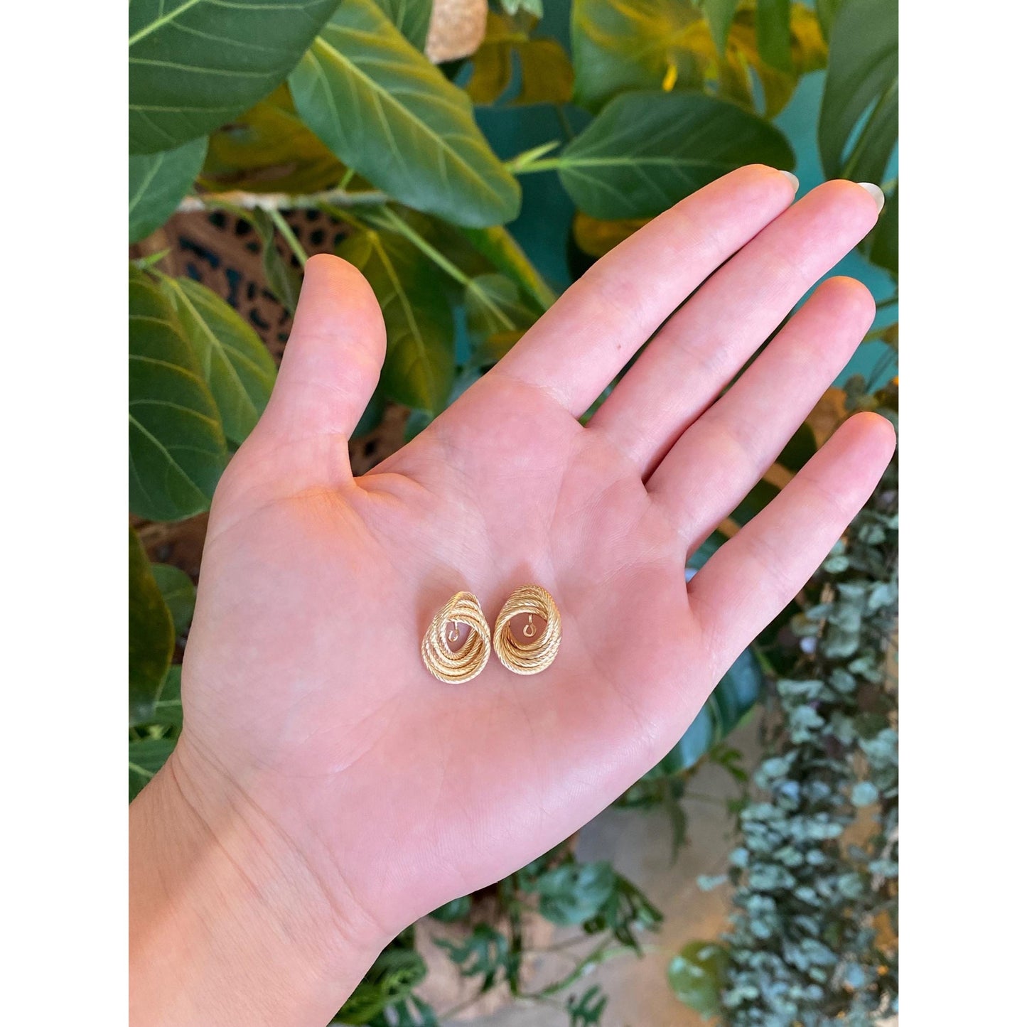 Vintage 14k Yellow Gold Twist Earring Jackets