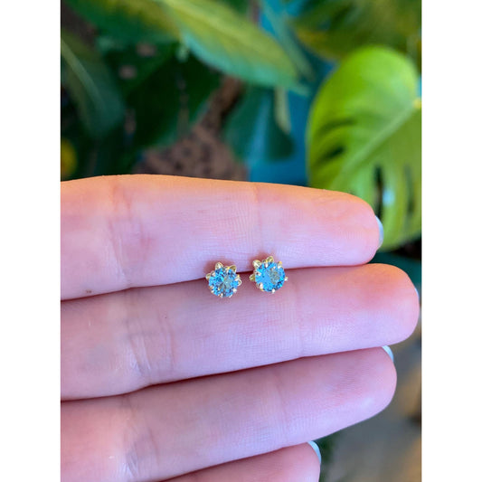 Solid 14k Yellow Gold Light Blue Cubic Zirconia Stud Earrings