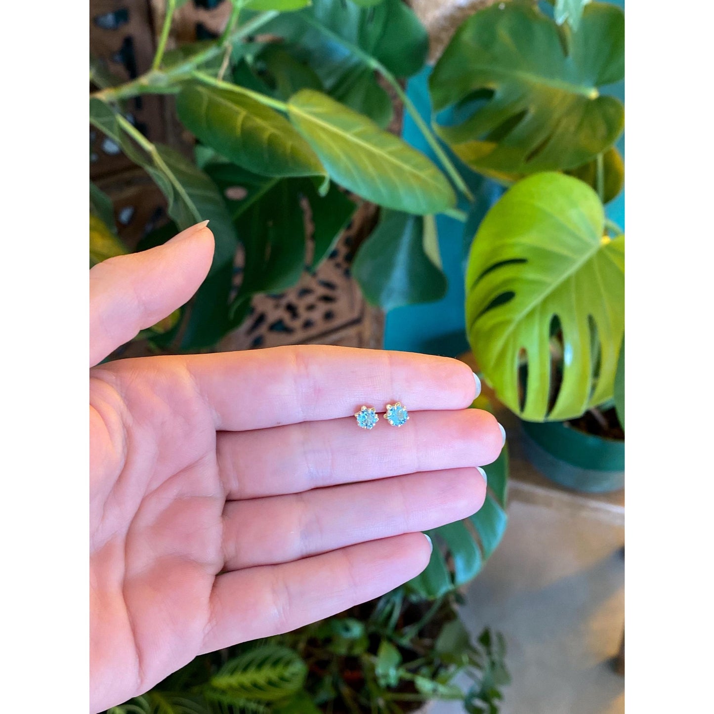 Solid 14k Yellow Gold Light Blue Cubic Zirconia Stud Earrings