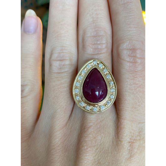 Vintage Solid 10k Yellow Gold Diamond Halo Ruby Teardrop Ring - Size 6.25