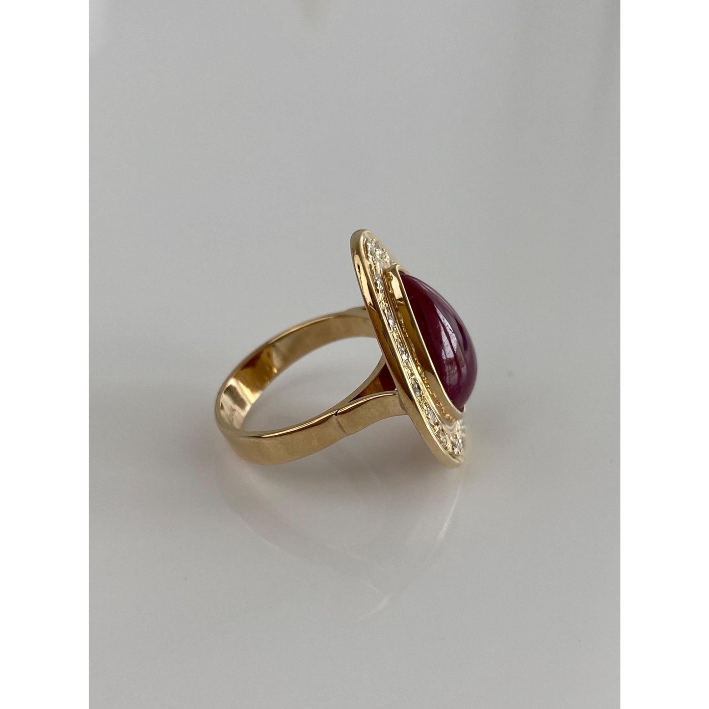 Vintage Solid 10k Yellow Gold Diamond Halo Ruby Teardrop Ring - Size 6.25