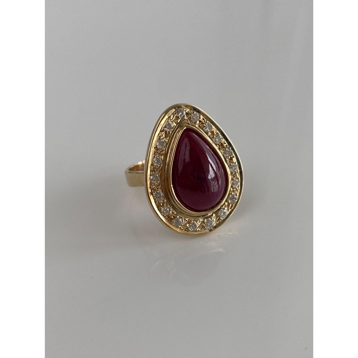Vintage Solid 10k Yellow Gold Diamond Halo Ruby Teardrop Ring - Size 6.25