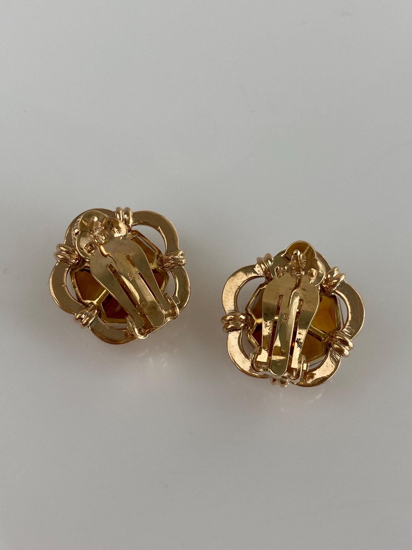Vintage Solid 14k Yellow Gold Blue Sapphire Citrine Flower Stud Earrings