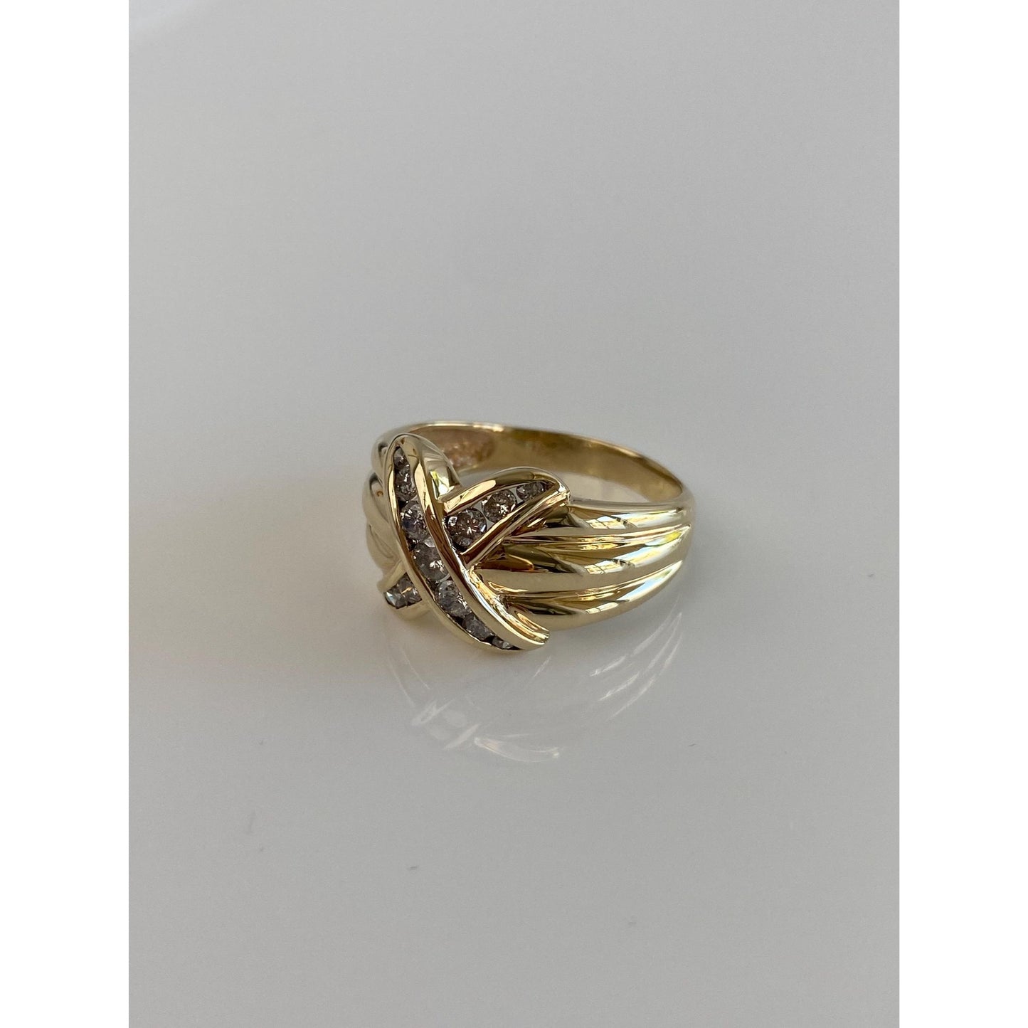 Vintage Solid 10k Yellow Gold Diamond X Ring - Size 7.75