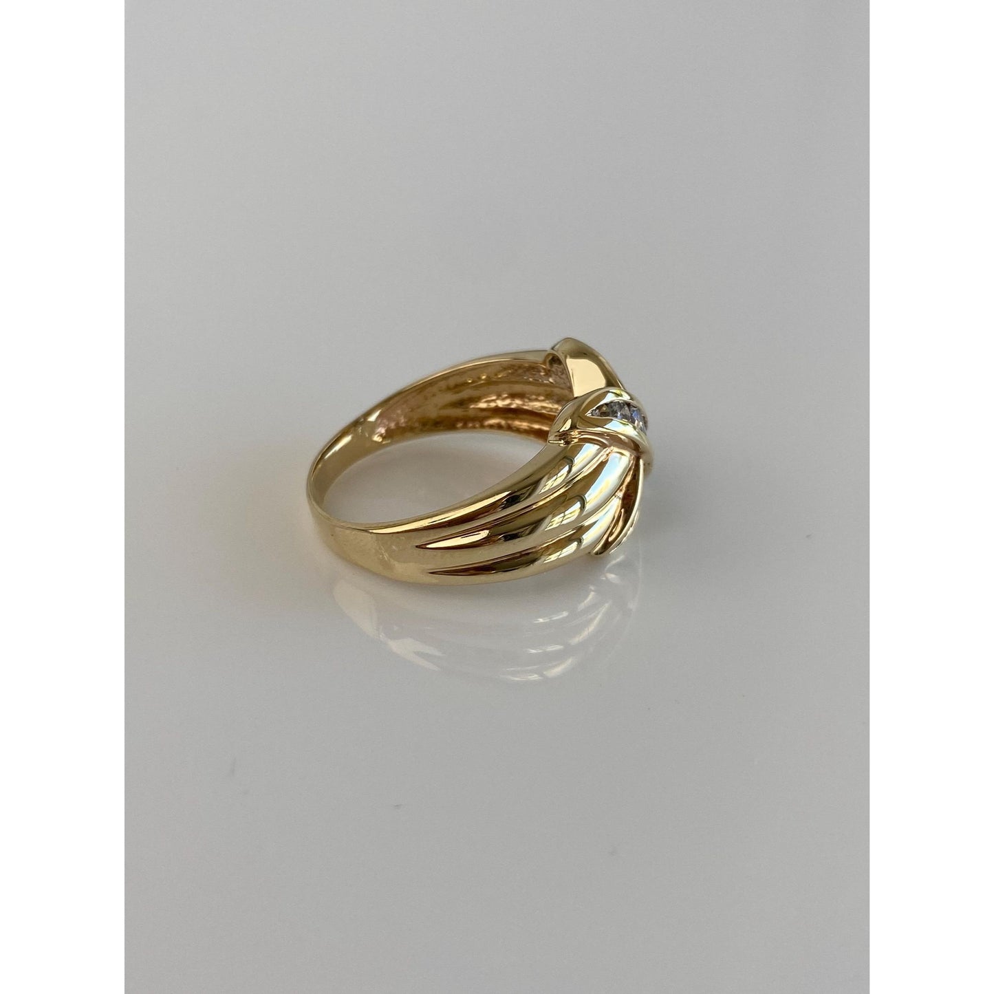 Vintage Solid 10k Yellow Gold Diamond X Ring - Size 7.75