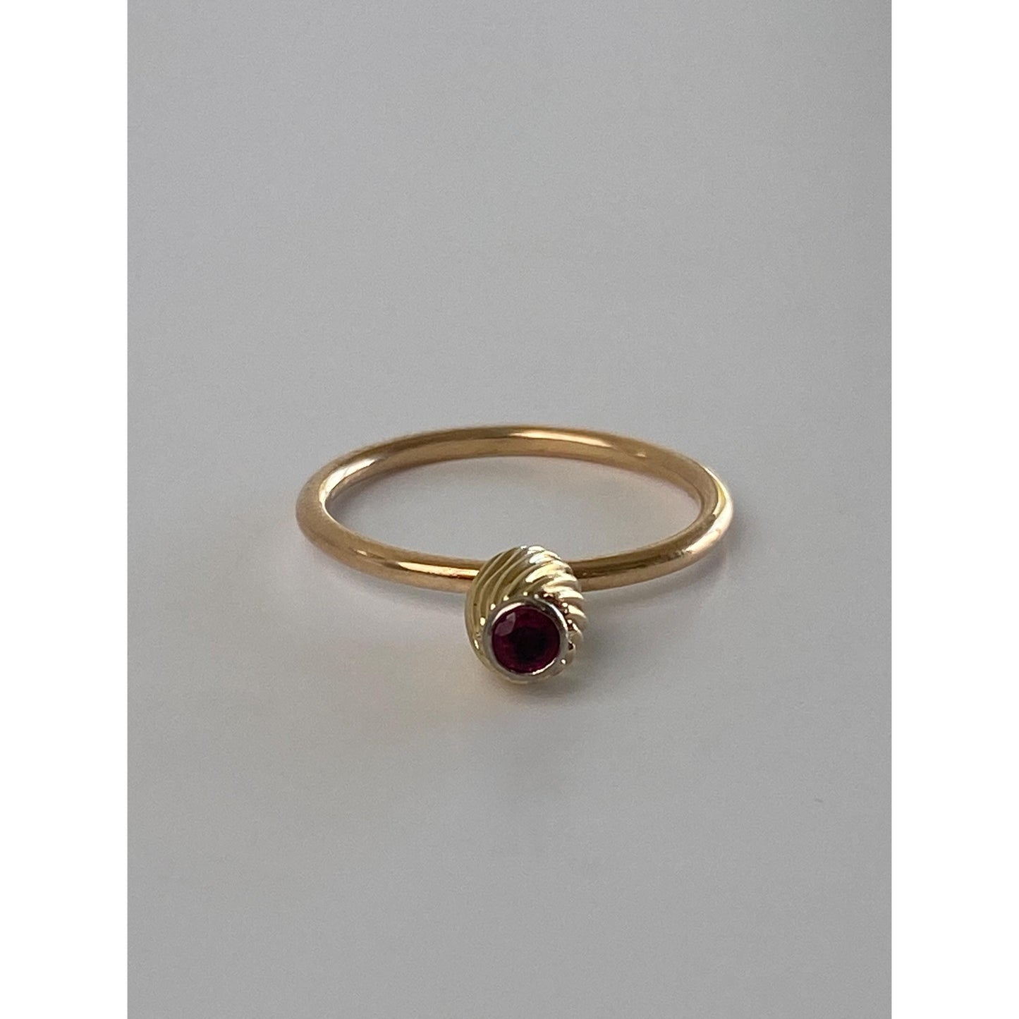 Vintage Solid 14k Yellow Gold Ruby Ring - Size 5.5-5.75