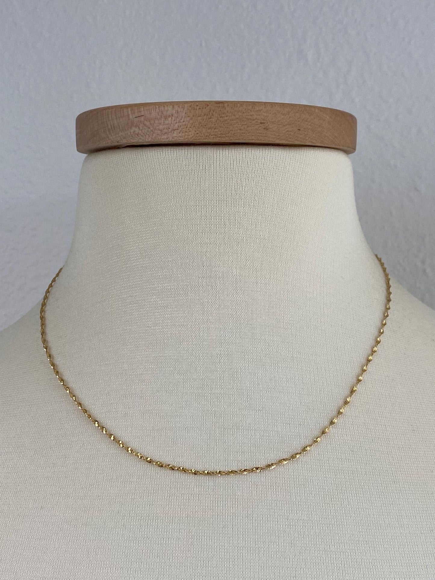 Vintage Solid 14k Yellow Gold Twist Chain Necklace - 18 inches