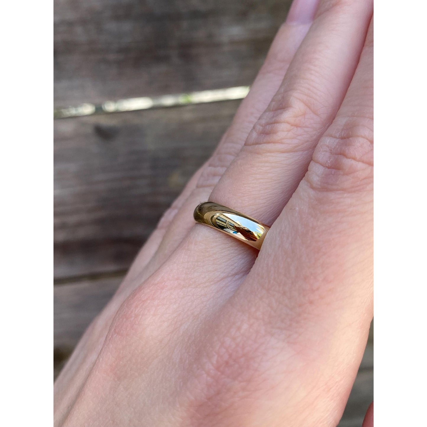 Vintage Solid 14k Yellow Gold Ring Band - Size 9.75-10