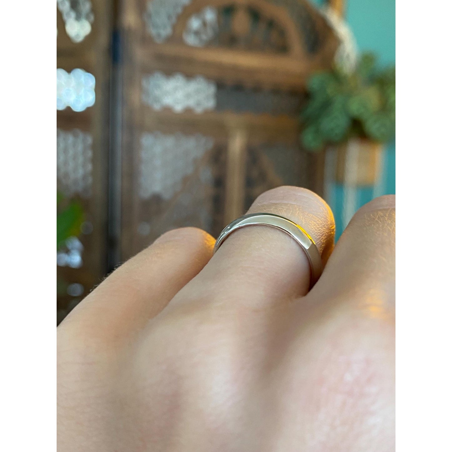 Vintage Solid 14k White Gold Ring Band - Size 5.75