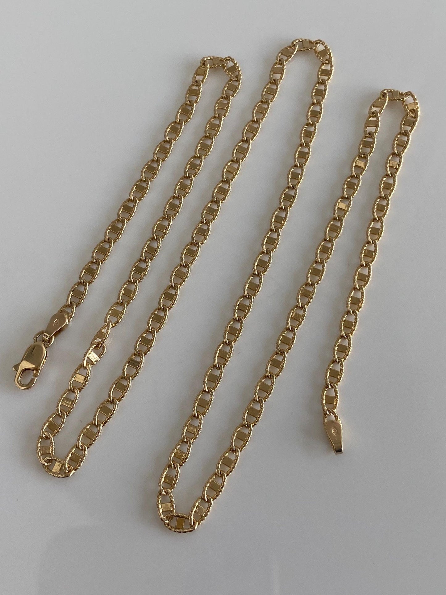 Vintage Solid 14k Yellow Gold Textured Mariner Link Chain Necklace - 22 inches