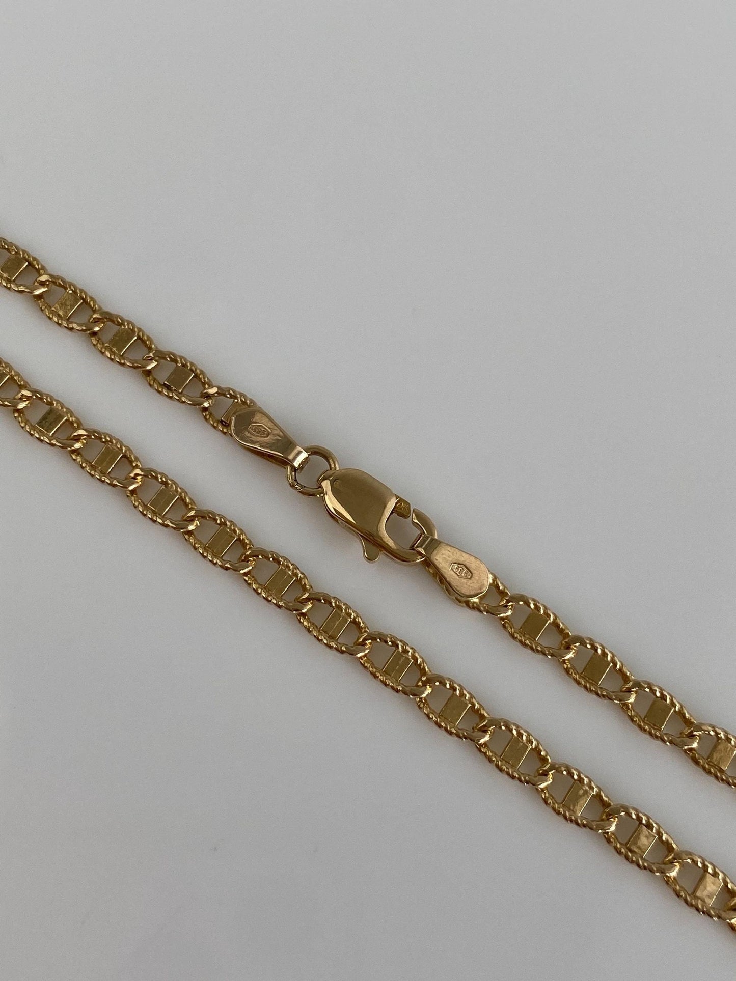 Vintage Solid 14k Yellow Gold Textured Mariner Link Chain Necklace - 22 inches