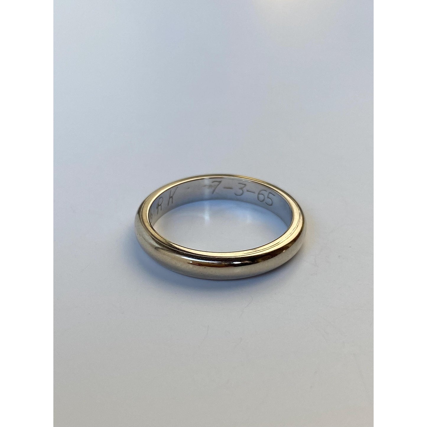 Vintage Solid 18k White Gold Milgrain Ring Band - Size 5.25