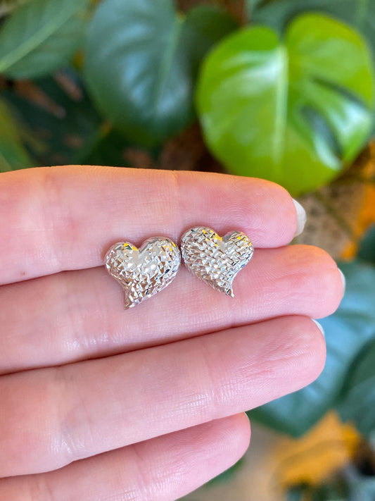 Vintage 14k White Gold Diamond Cut Heart Studs