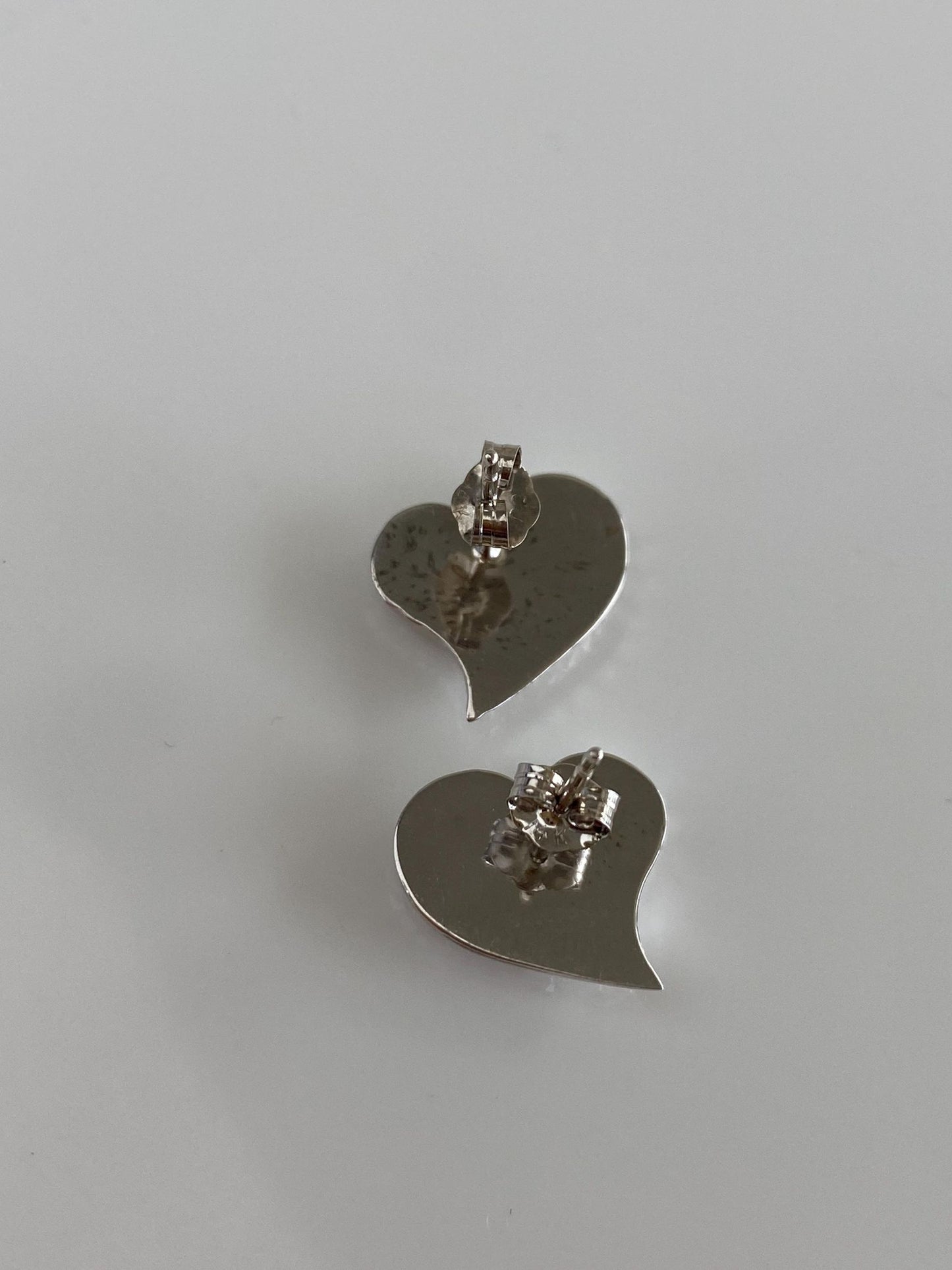Vintage 14k White Gold Diamond Cut Heart Studs